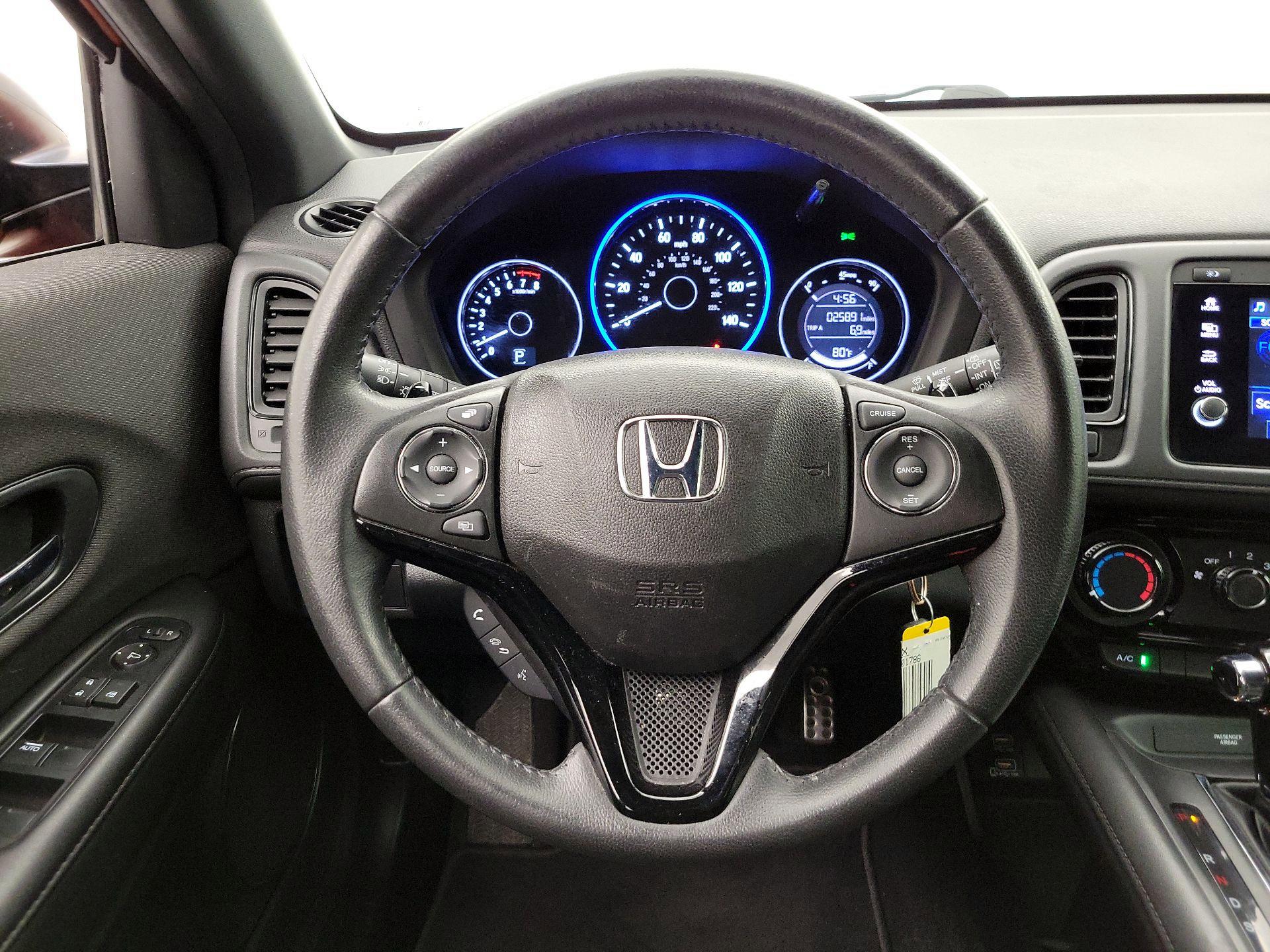 Thumbnail: 2019 Honda HR-V - 10
