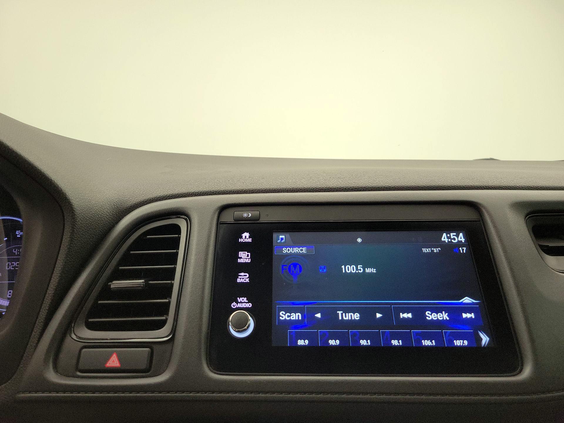 Thumbnail: 2019 Honda HR-V - 15