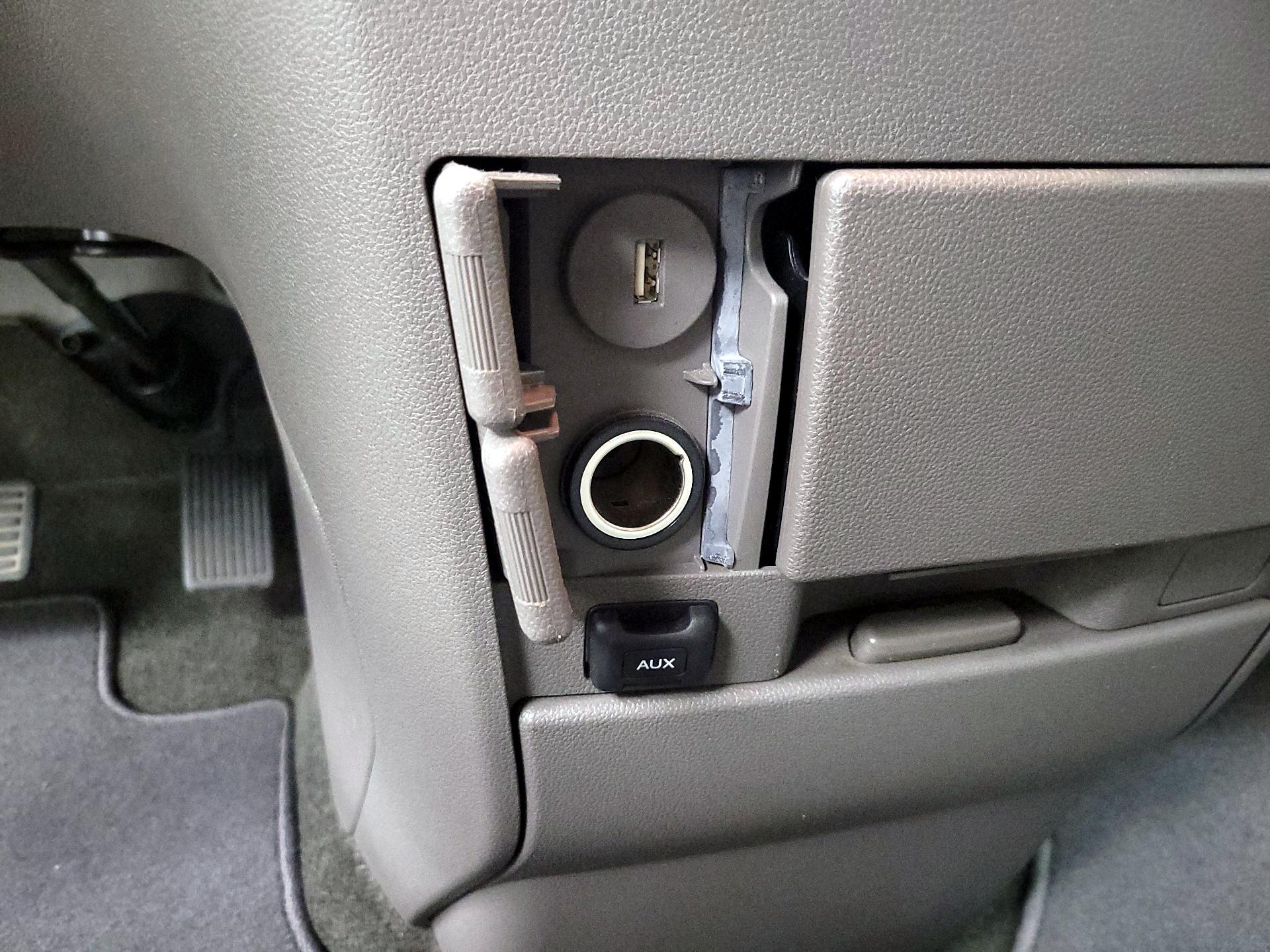 Thumbnail: 2014 Honda Odyssey - 18