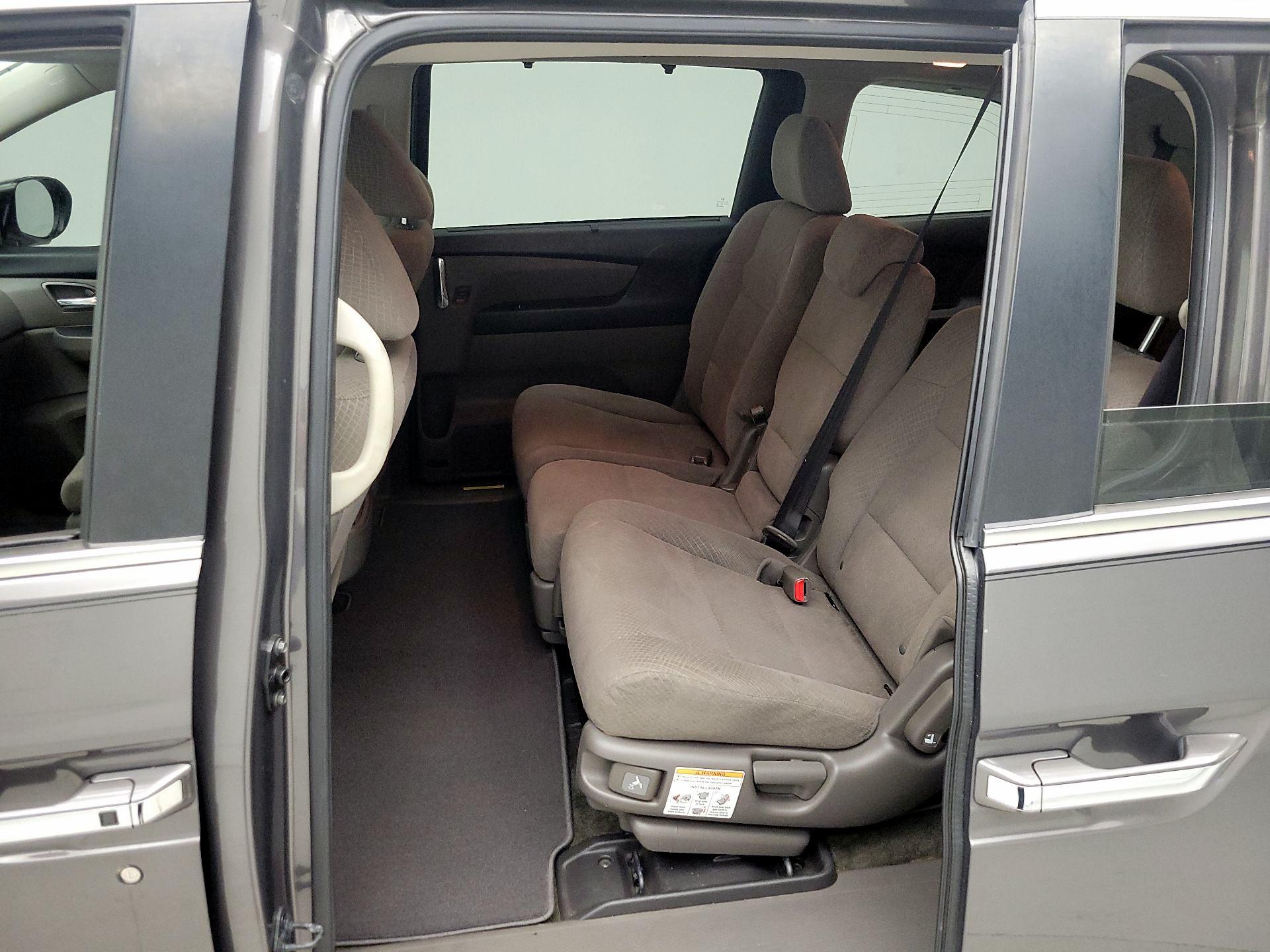 Thumbnail: 2014 Honda Odyssey - 19