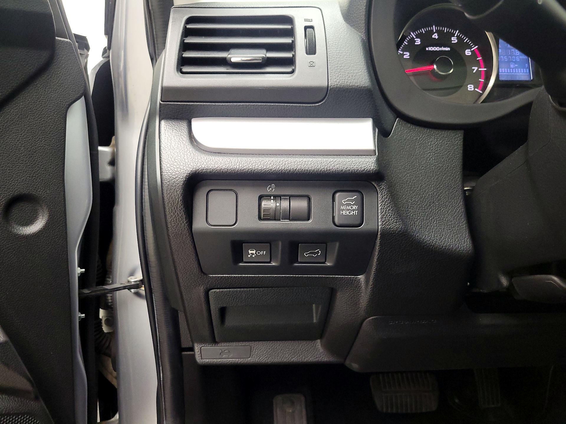 Thumbnail: 2015 Subaru Forester - 13