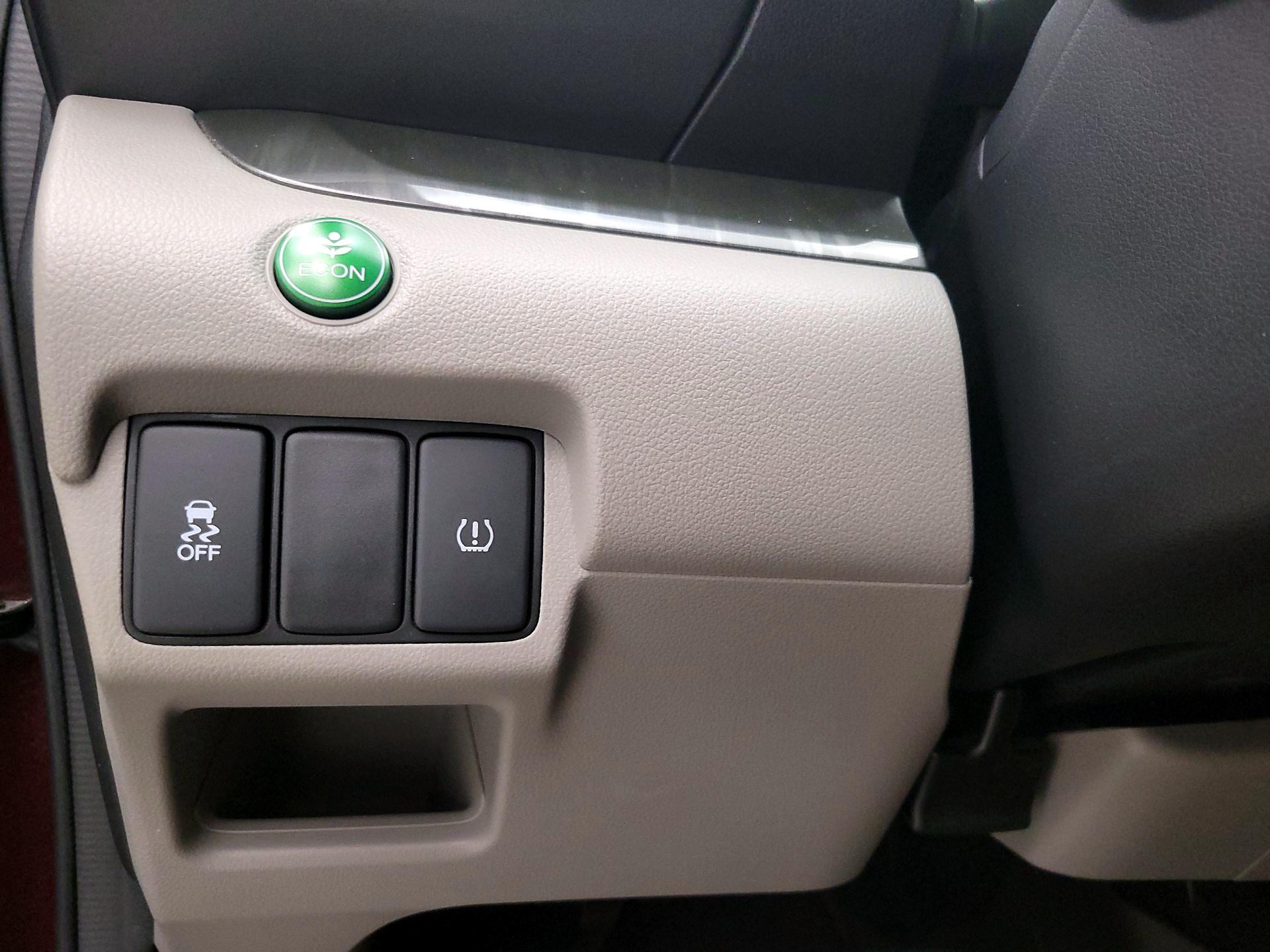 Thumbnail: 2014 Honda CR-V - 13