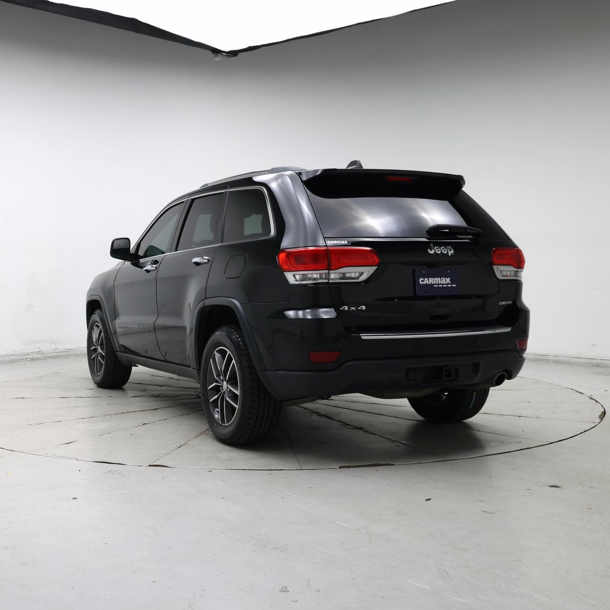 Thumbnail: 2018 Jeep Grand Cherokee - 2