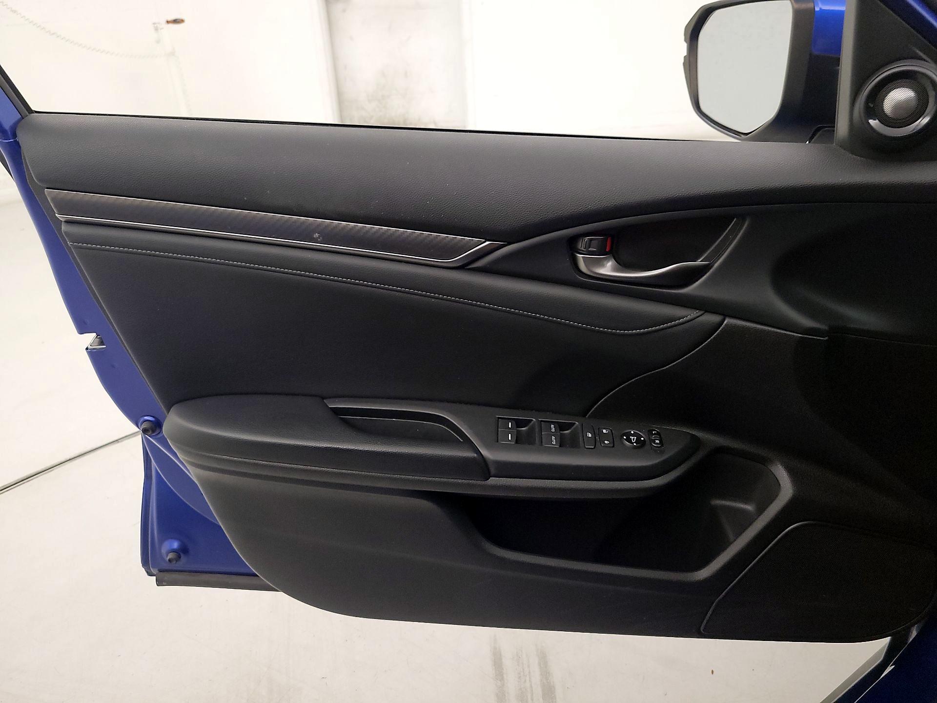 Thumbnail: 2019 Honda Civic - 12
