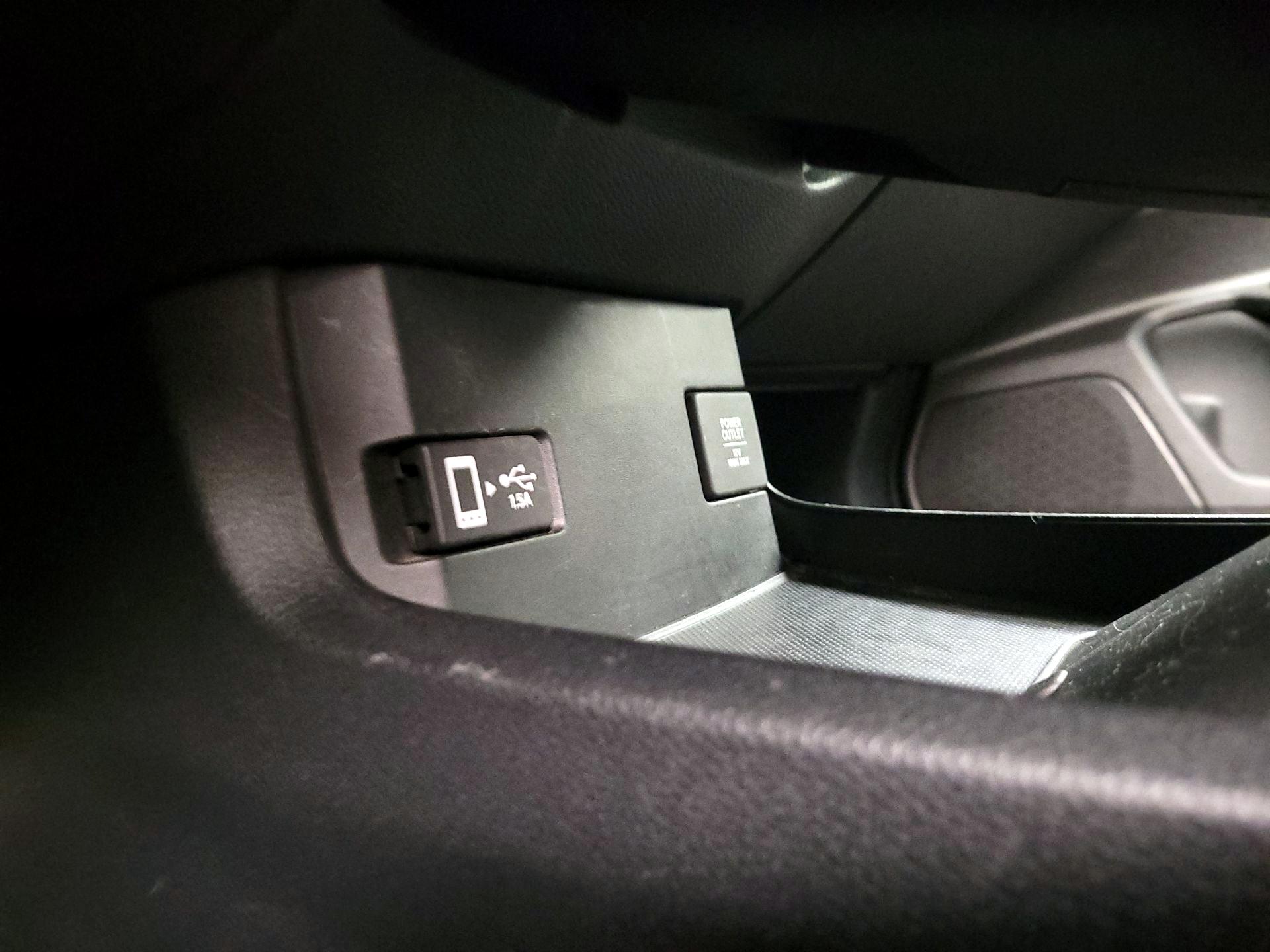 Thumbnail: 2019 Honda Civic - 19