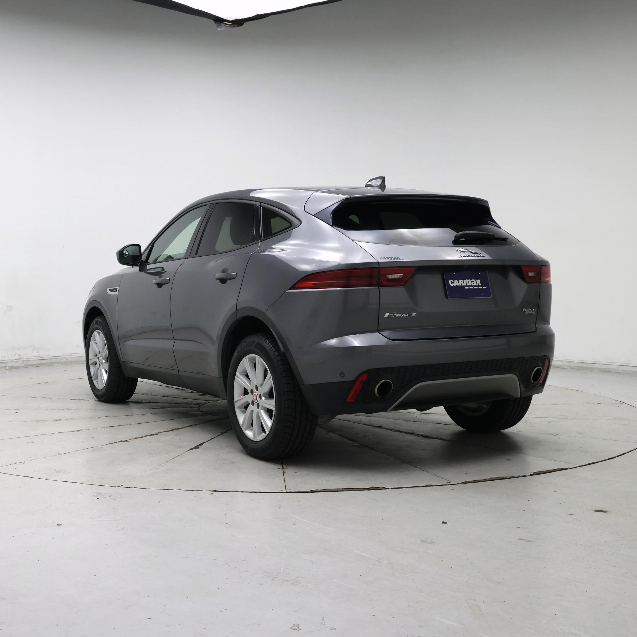 Thumbnail: 2019 Jaguar E-Pace - 2