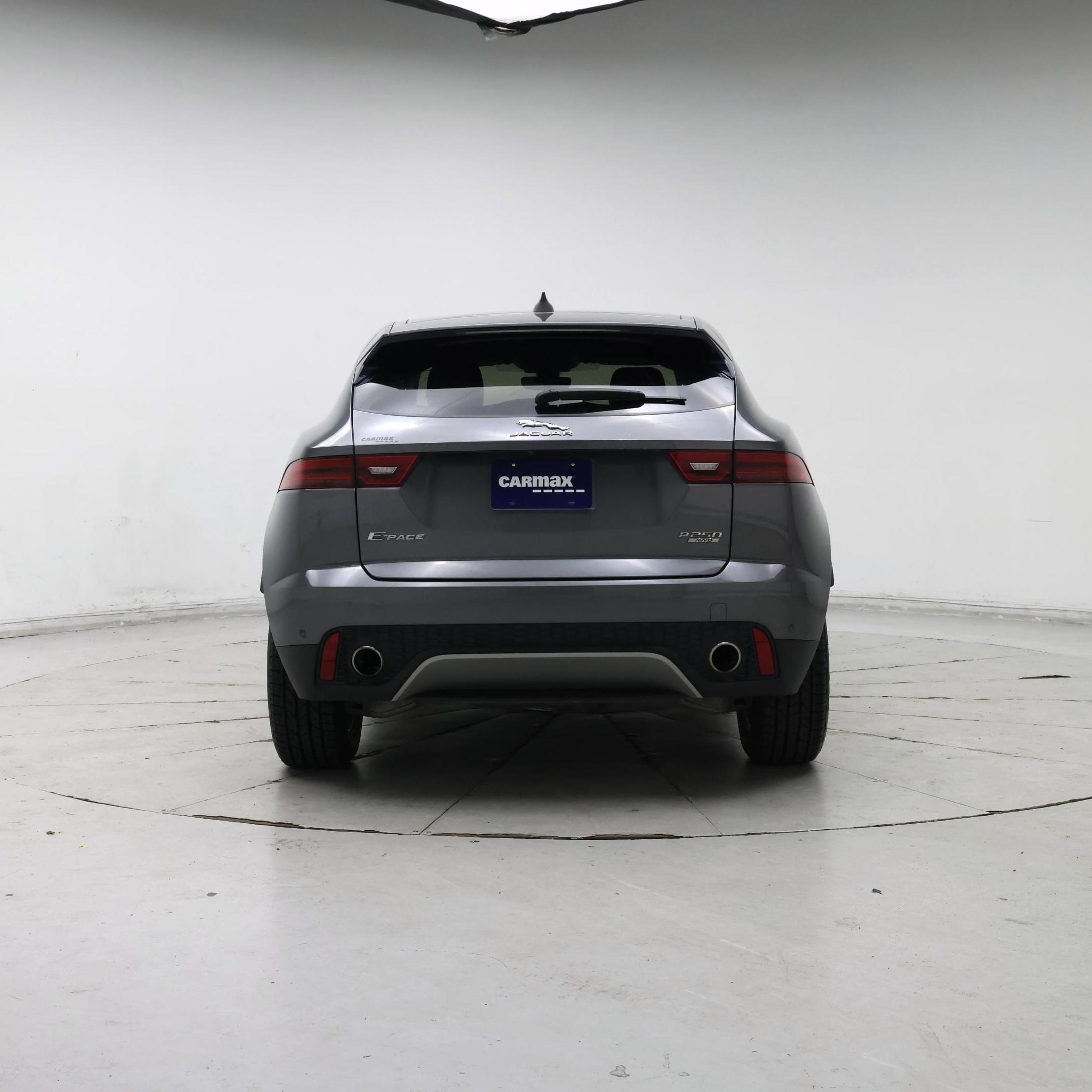 Thumbnail: 2019 Jaguar E-Pace - 6