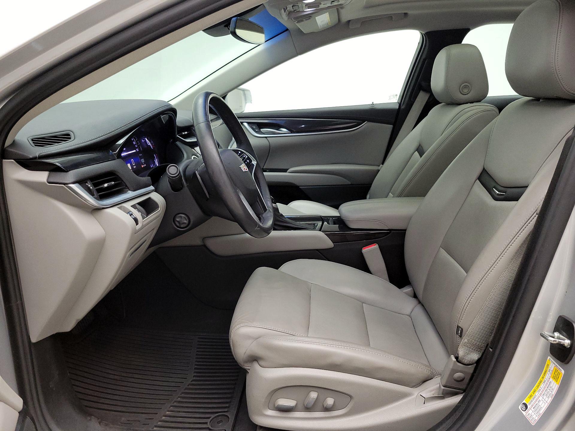 Thumbnail: 2017 Cadillac XTS - 11