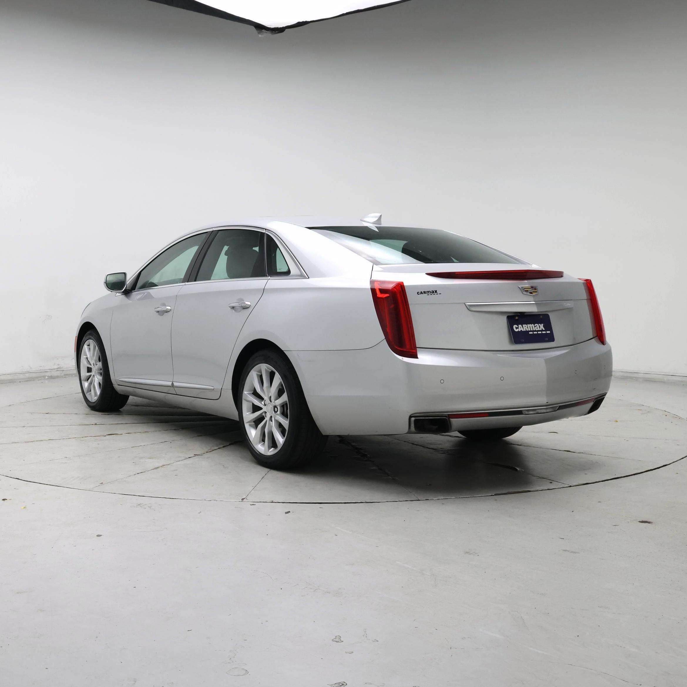 Thumbnail: 2017 Cadillac XTS - 2