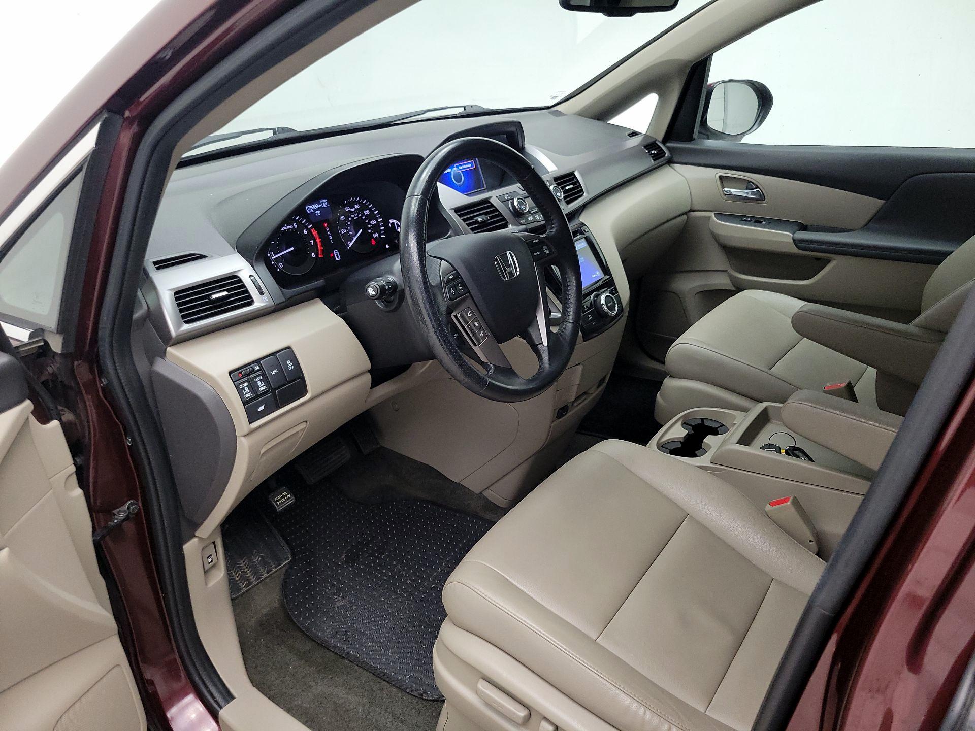 Thumbnail: 2016 Honda Odyssey - 11