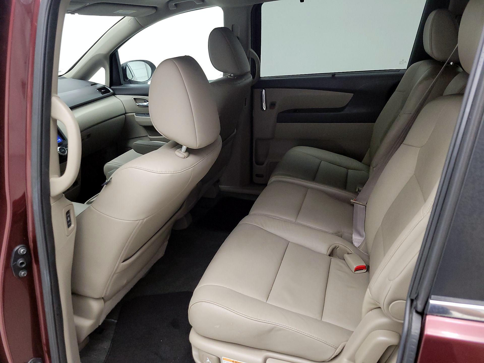 Thumbnail: 2016 Honda Odyssey - 19