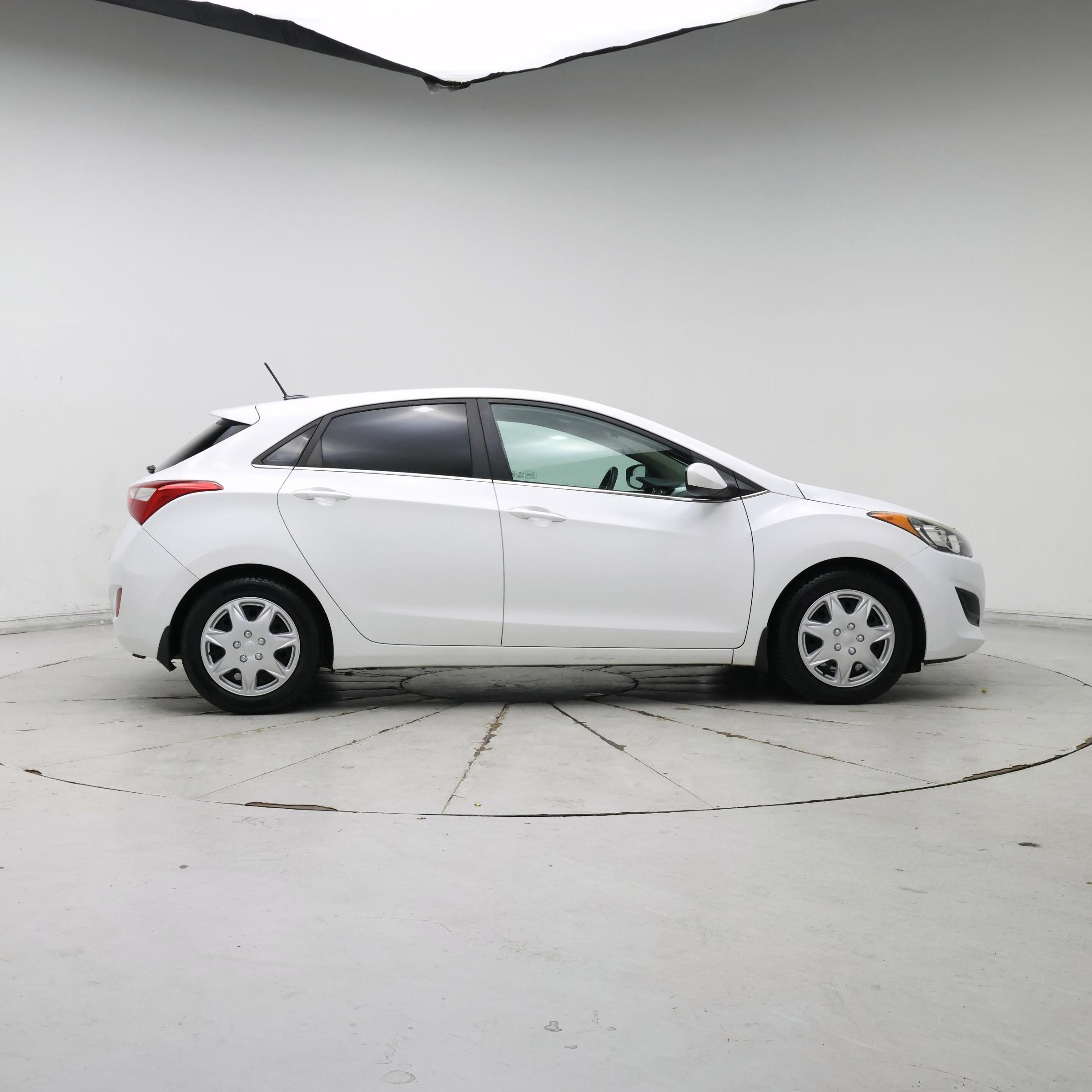 Thumbnail: 2016 Hyundai Elantra - 7