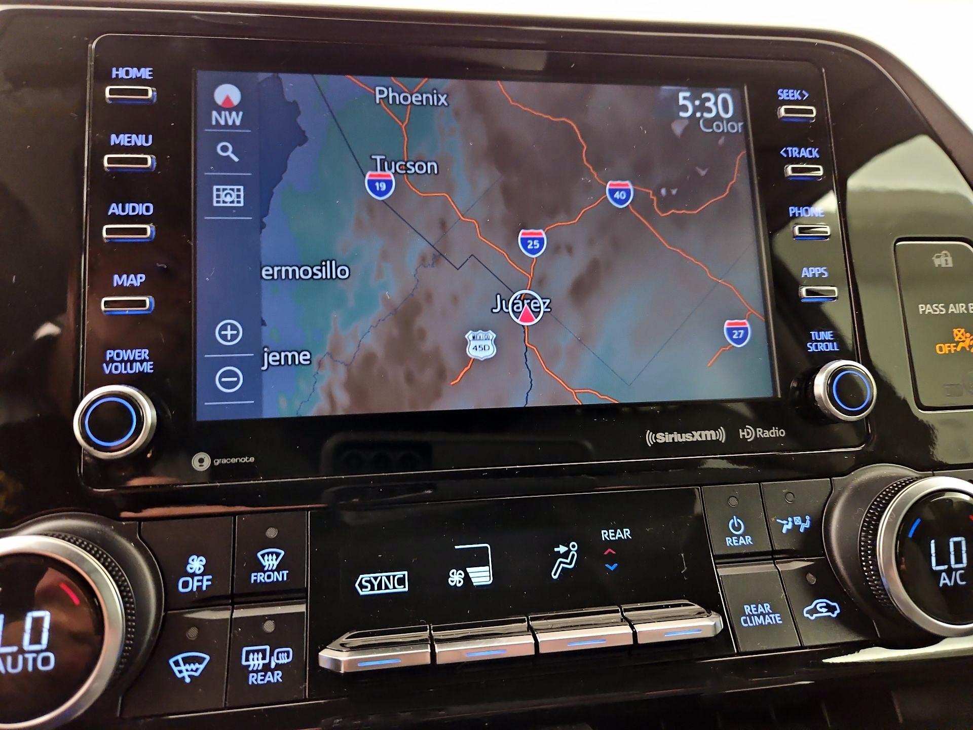Thumbnail: 2021 Toyota Highlander - 14