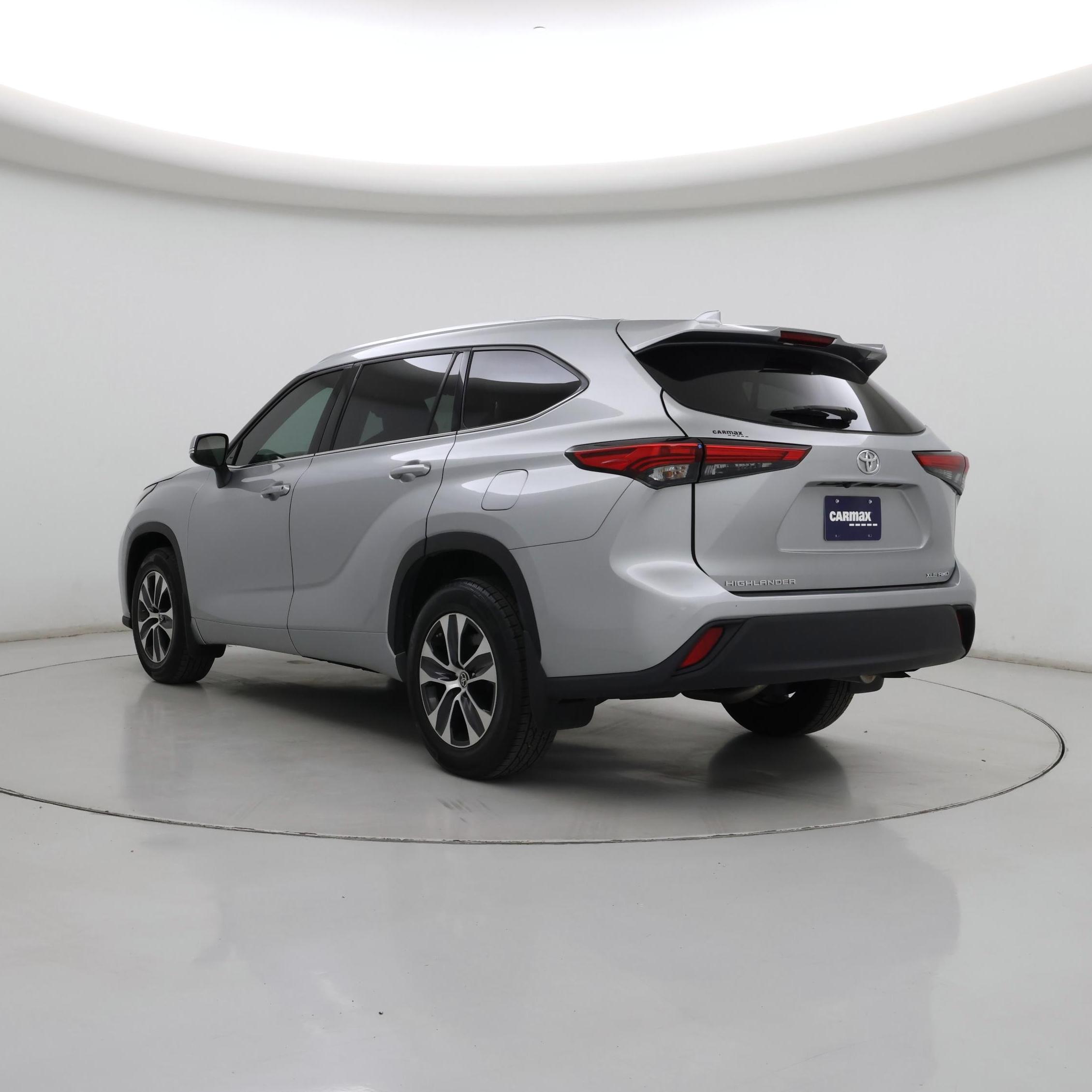 Thumbnail: 2021 Toyota Highlander - 2