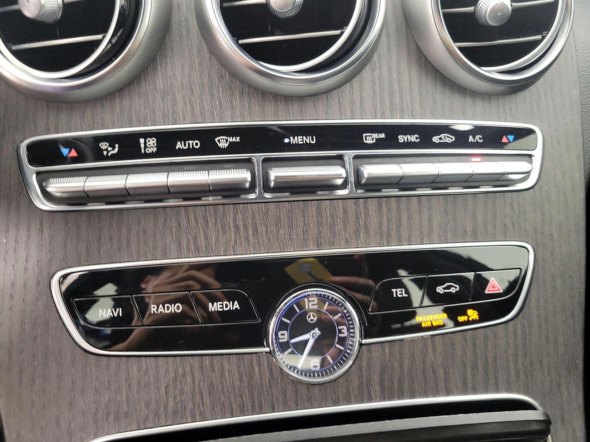 Thumbnail: 2019 Mercedes-Benz C-Class - 16