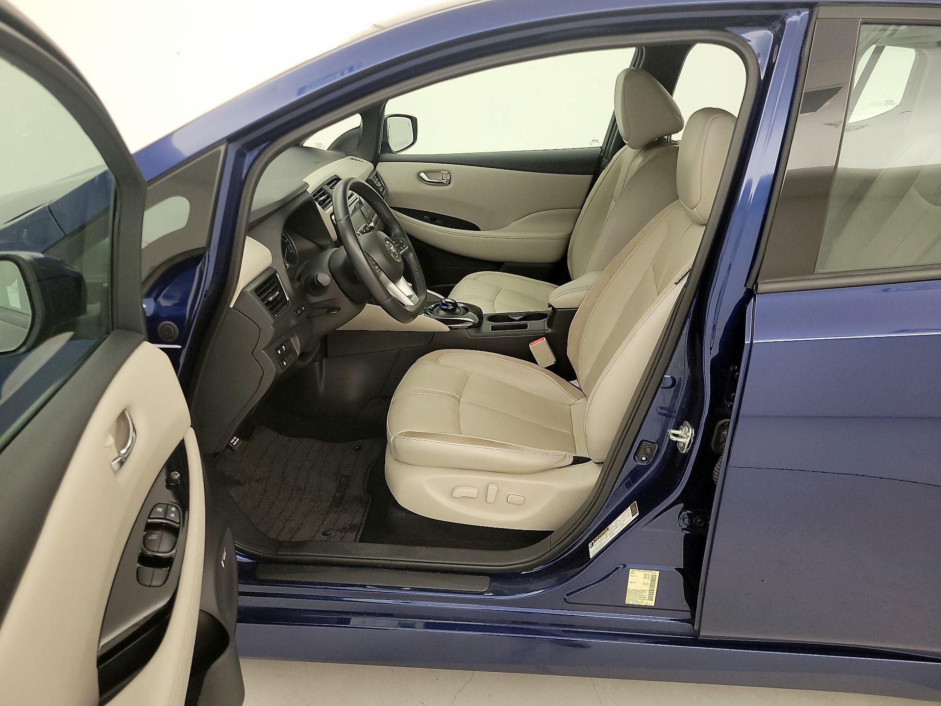 Thumbnail: 2019 Nissan Leaf - 11