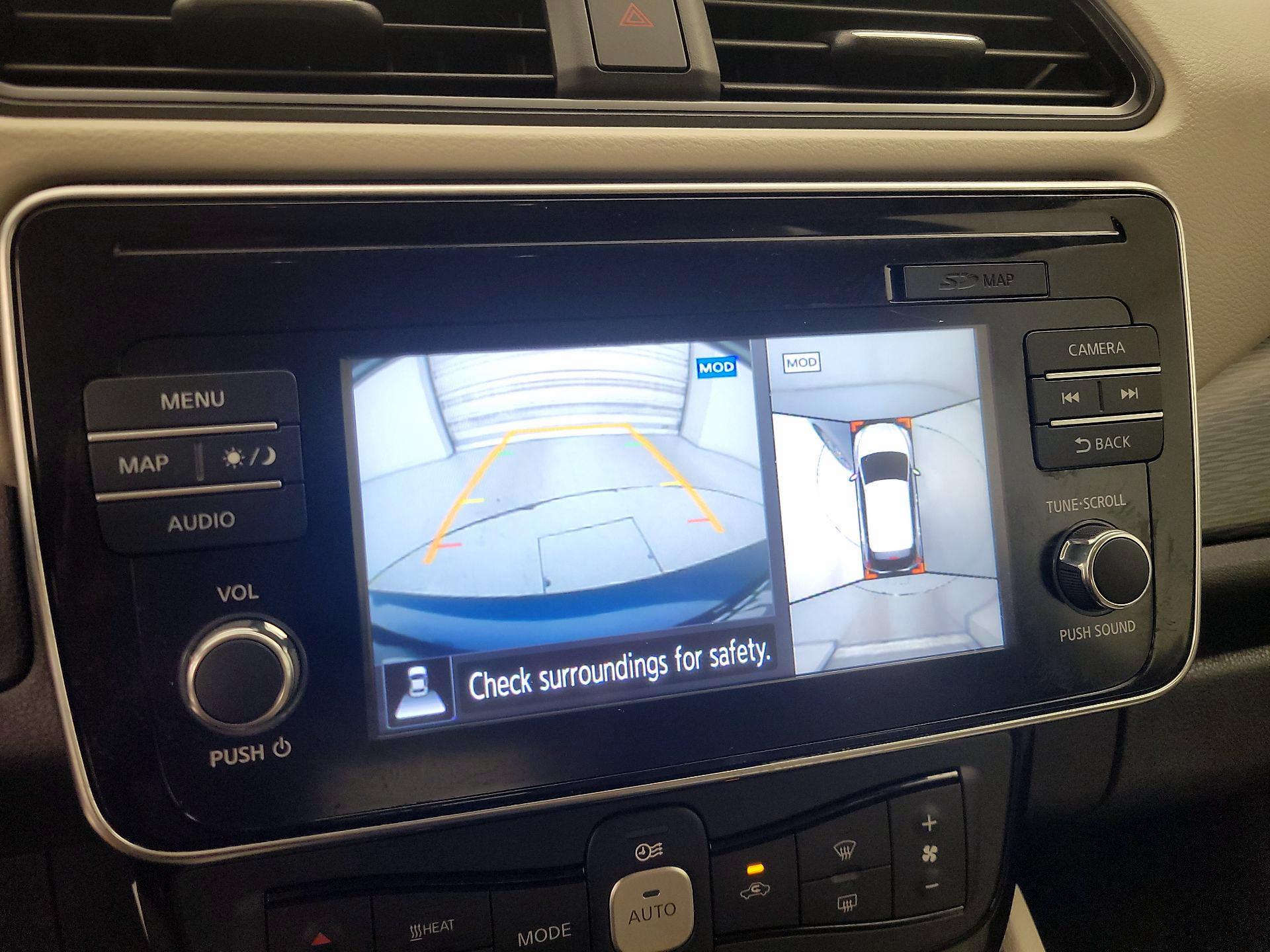 Thumbnail: 2019 Nissan Leaf - 15