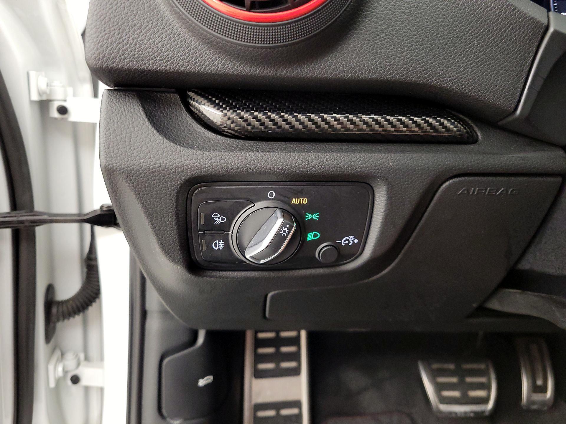 Thumbnail: 2019 Audi RS 3 - 13