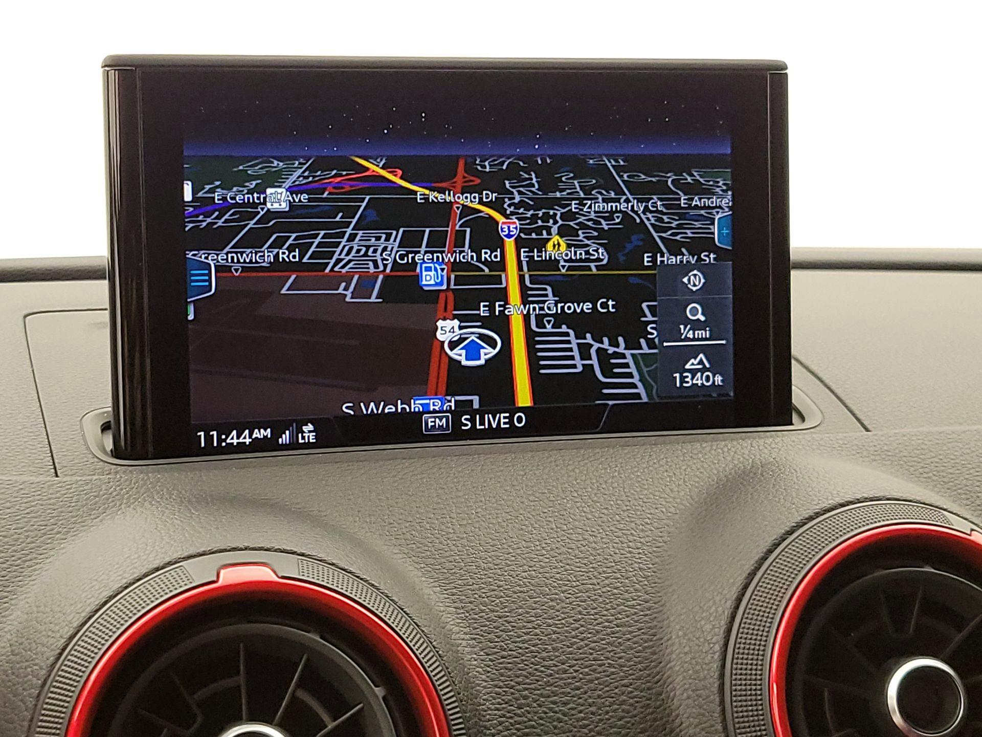 Thumbnail: 2019 Audi RS 3 - 14