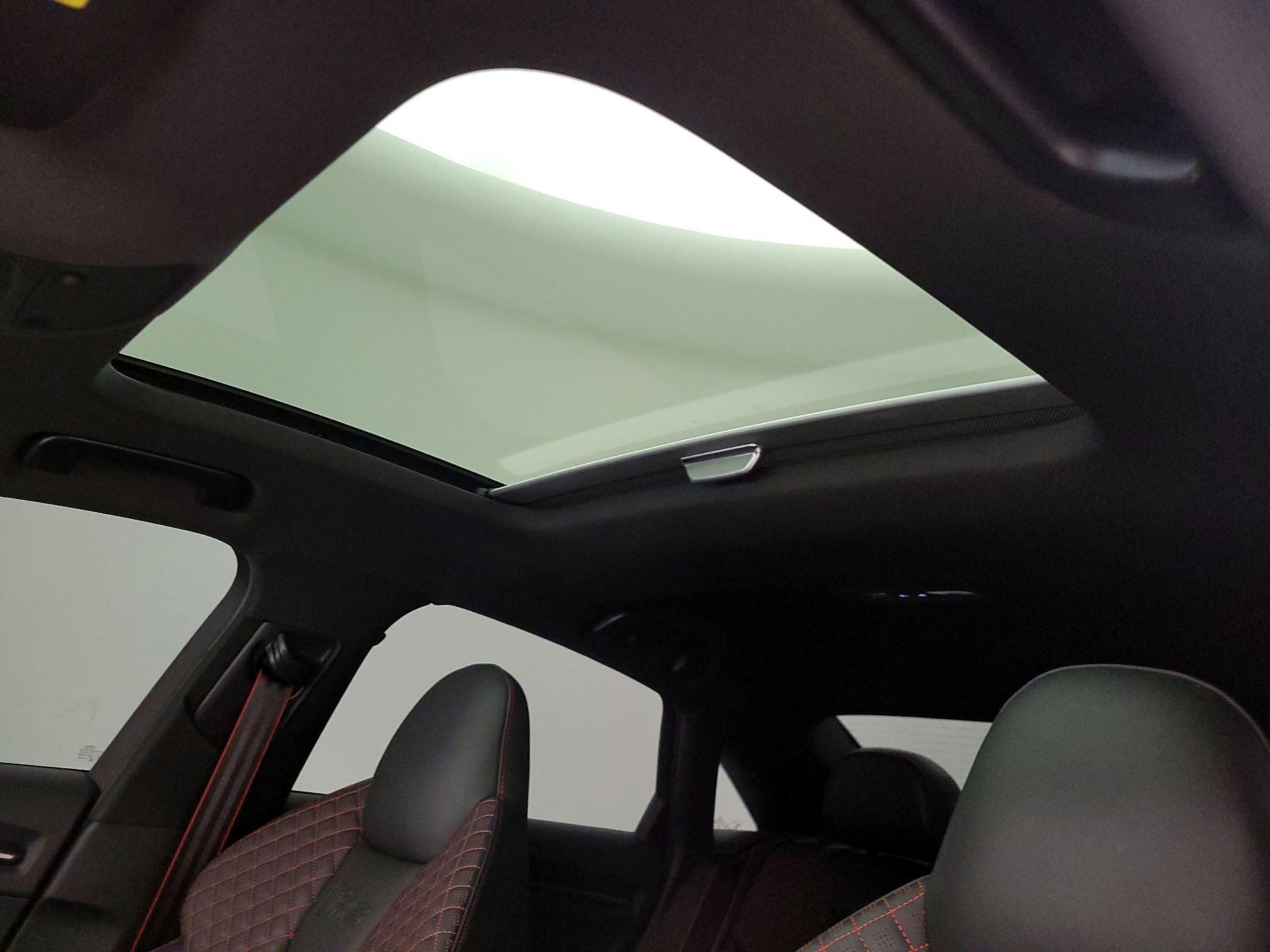 Thumbnail: 2019 Audi RS 3 - 20