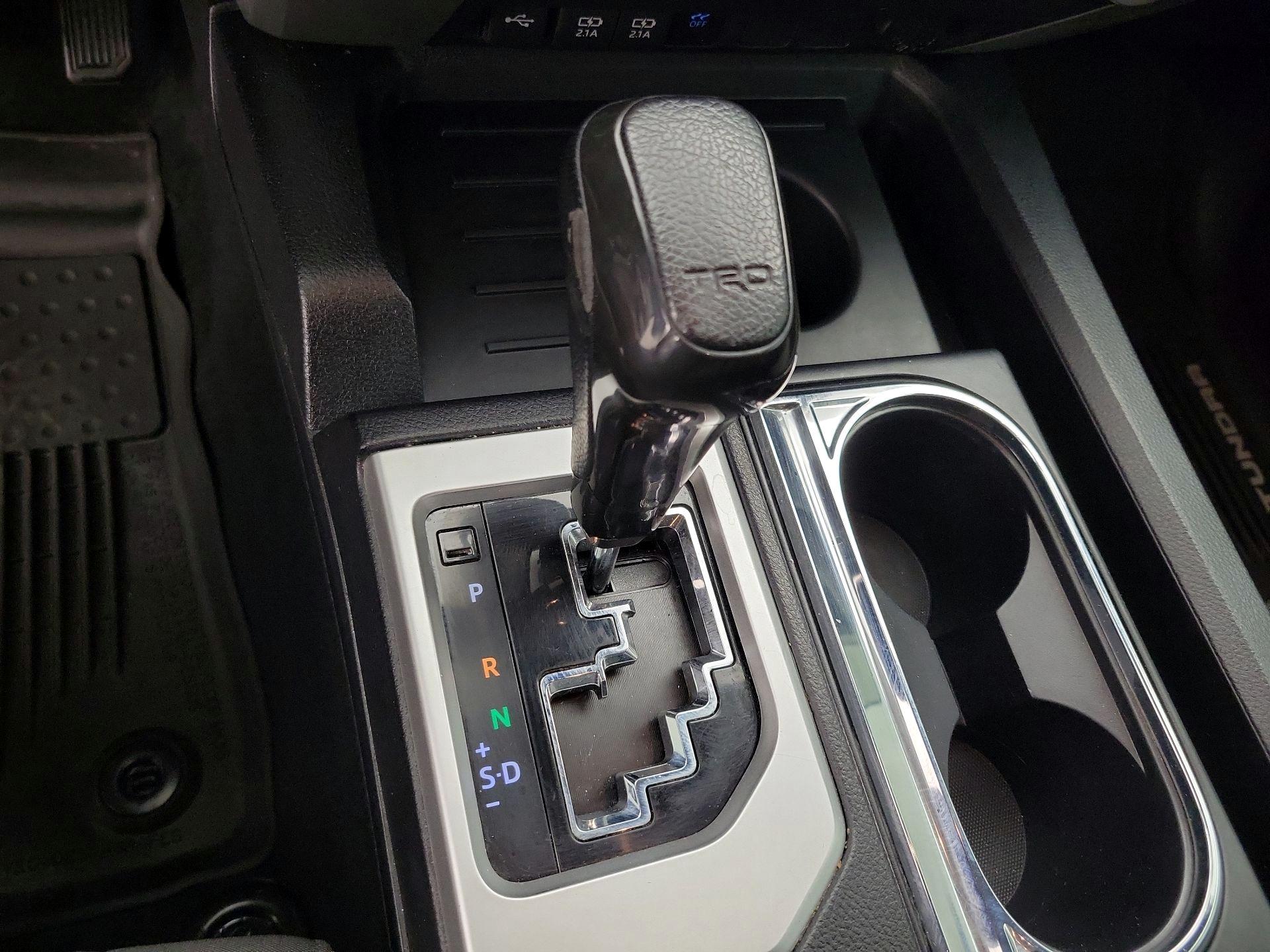 Thumbnail: 2020 Toyota Tundra - 17