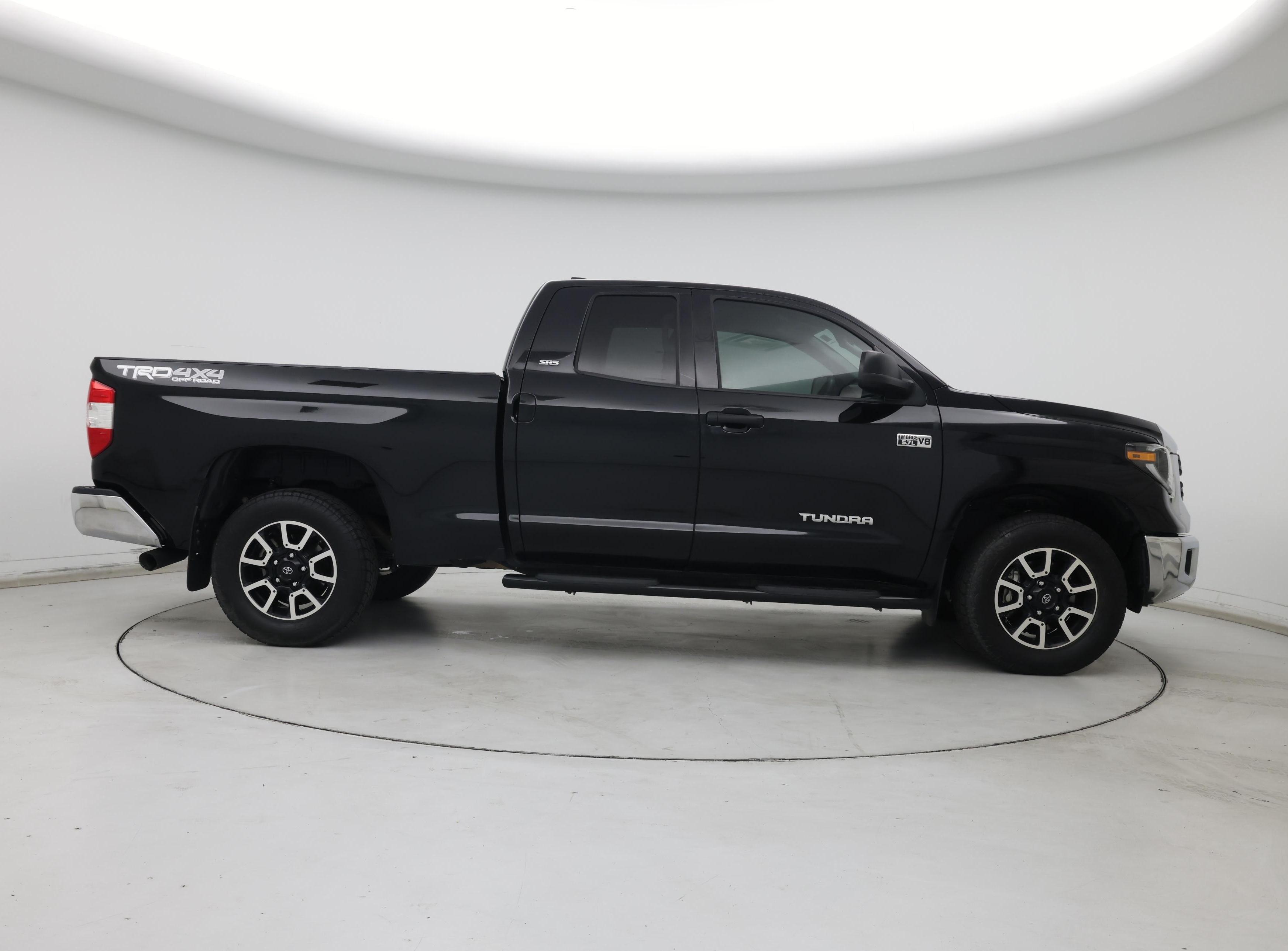 Thumbnail: 2020 Toyota Tundra - 7