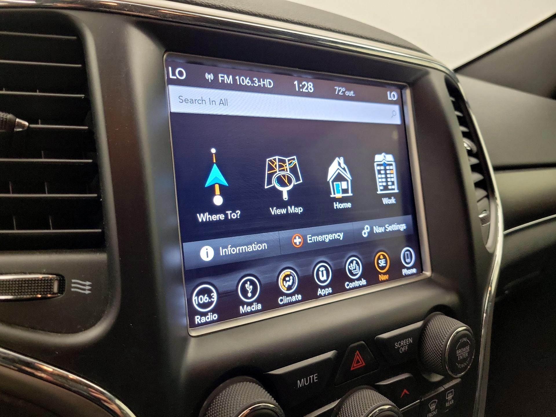 Thumbnail: 2018 Jeep Grand Cherokee - 14