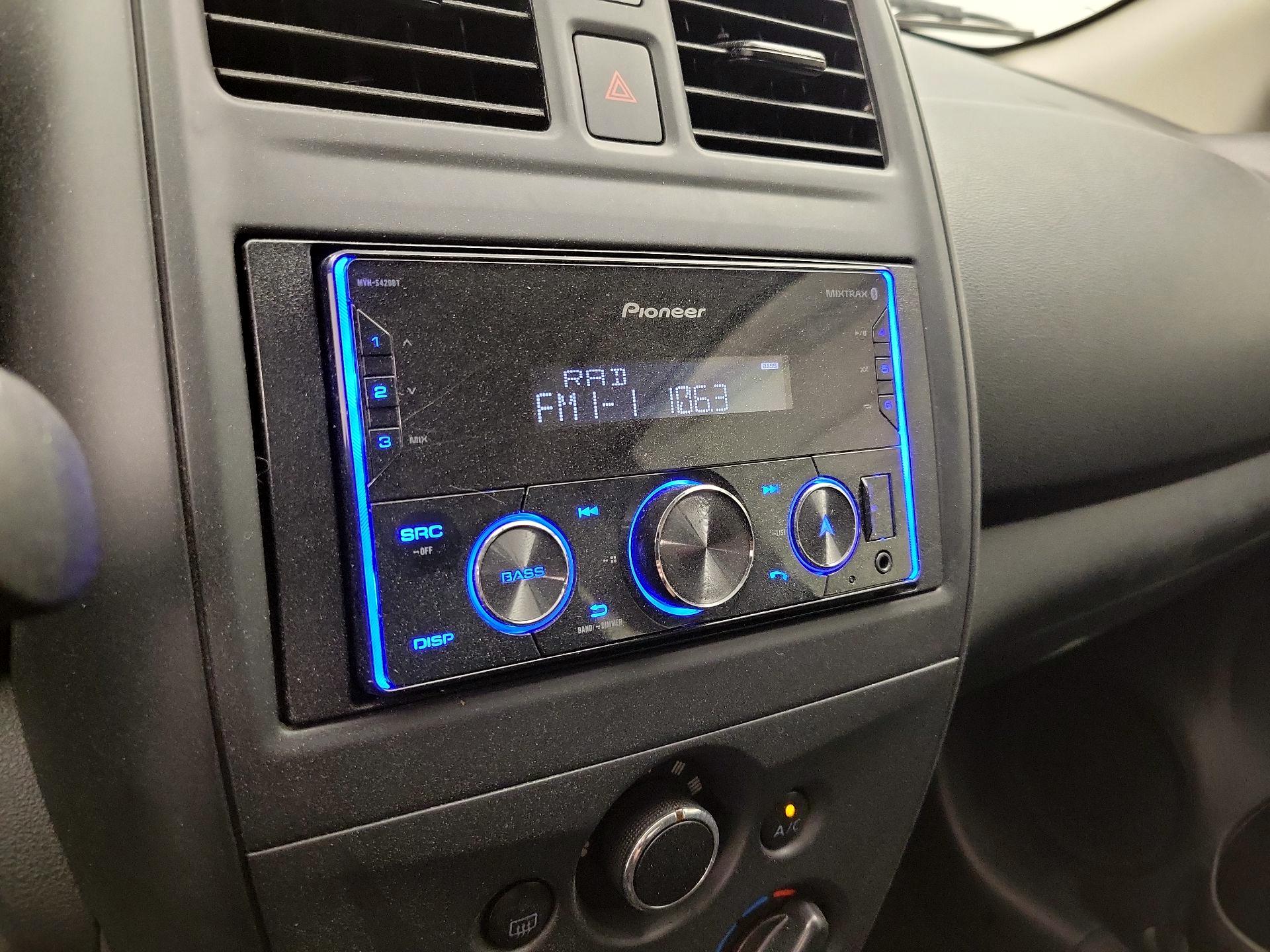 Thumbnail: 2017 Nissan Versa - 14