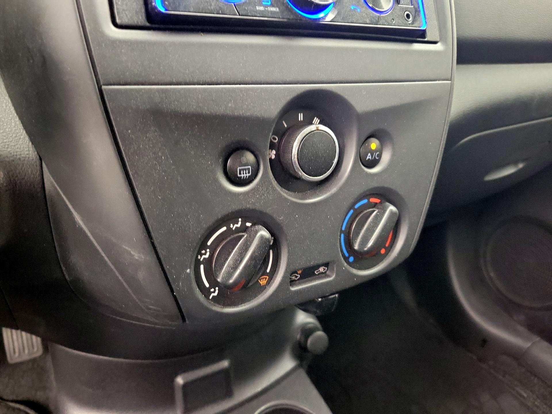 Thumbnail: 2017 Nissan Versa - 15