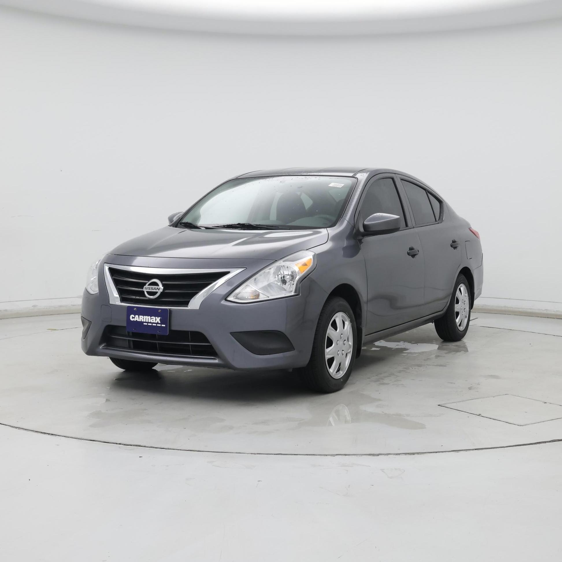 Thumbnail: 2017 Nissan Versa - 4