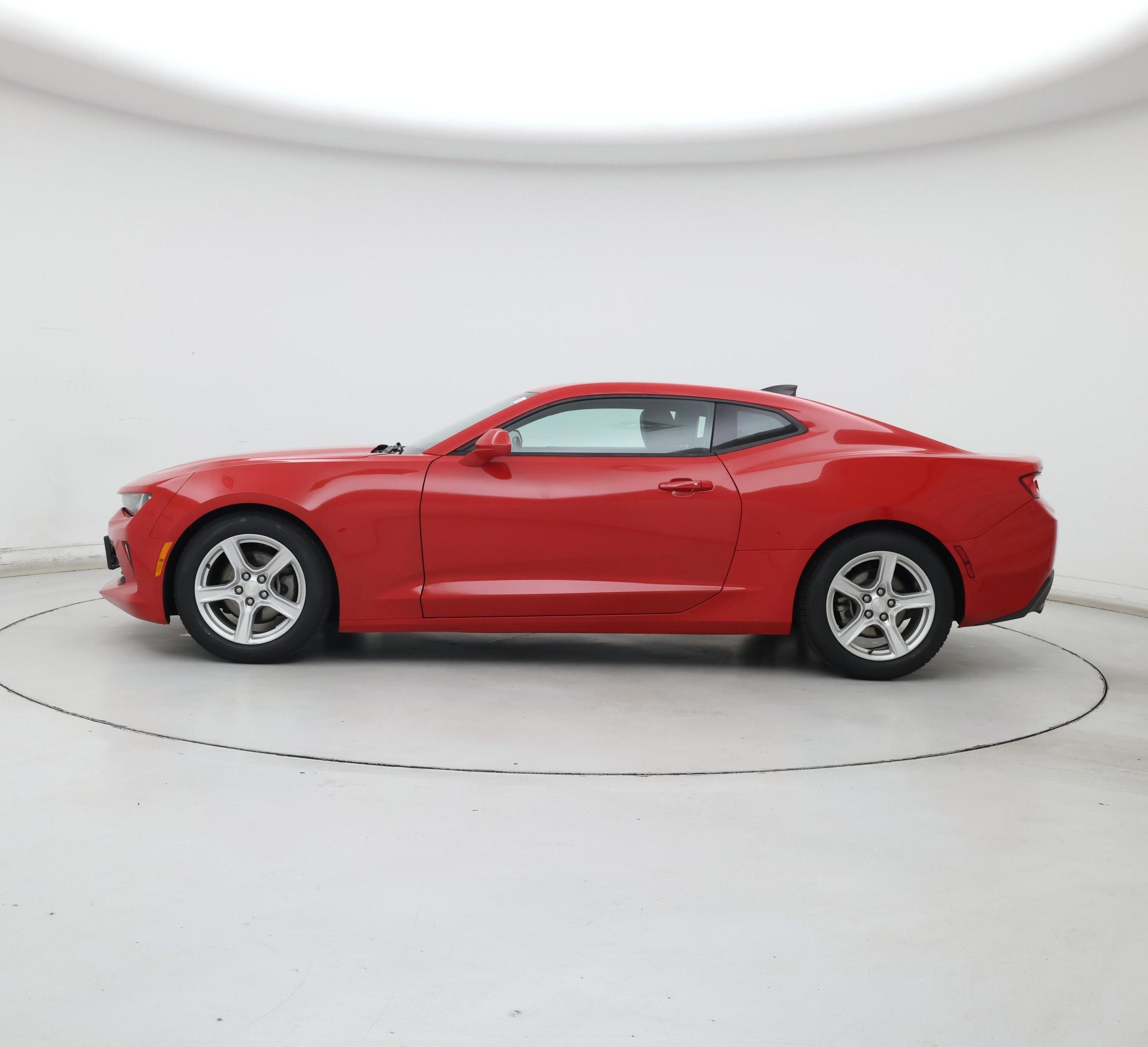 Thumbnail: 2017 Chevrolet Camaro - 3
