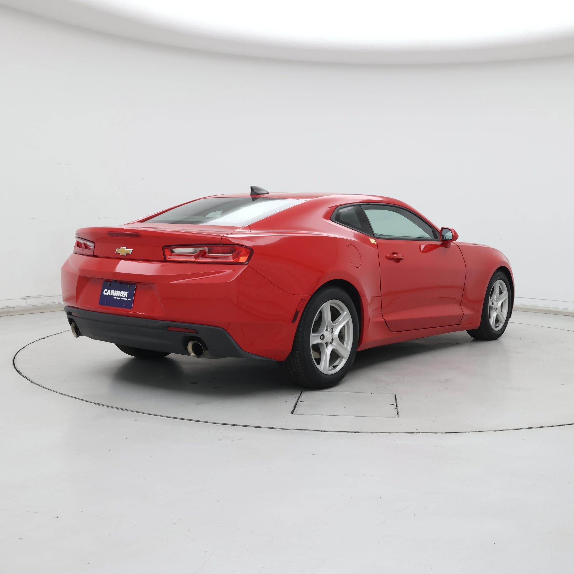 Thumbnail: 2017 Chevrolet Camaro - 8
