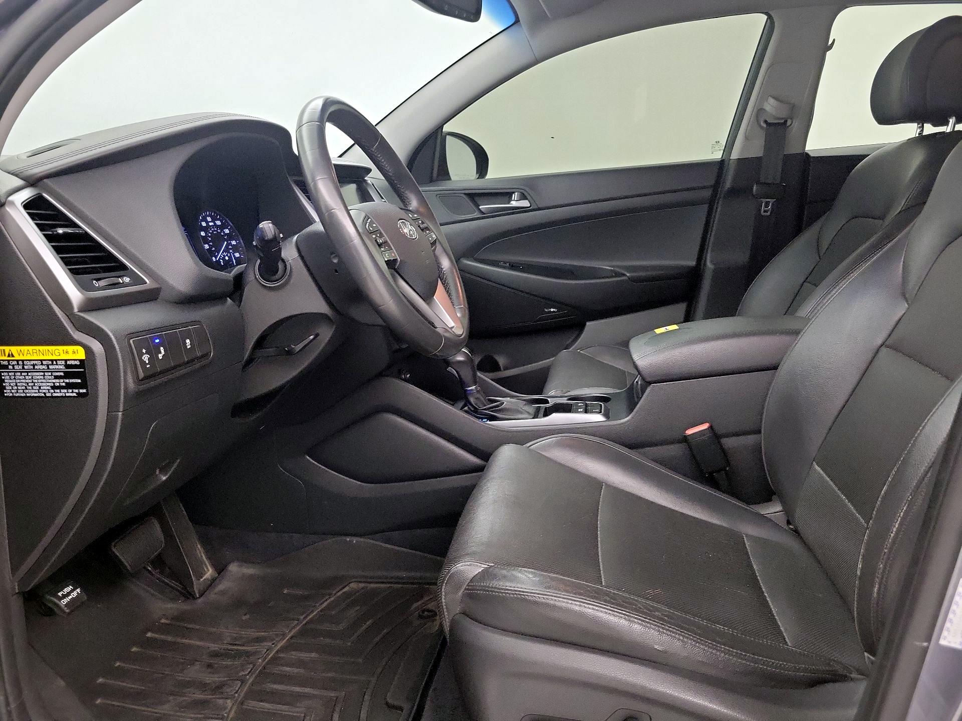 Thumbnail: 2017 Hyundai Tucson - 11