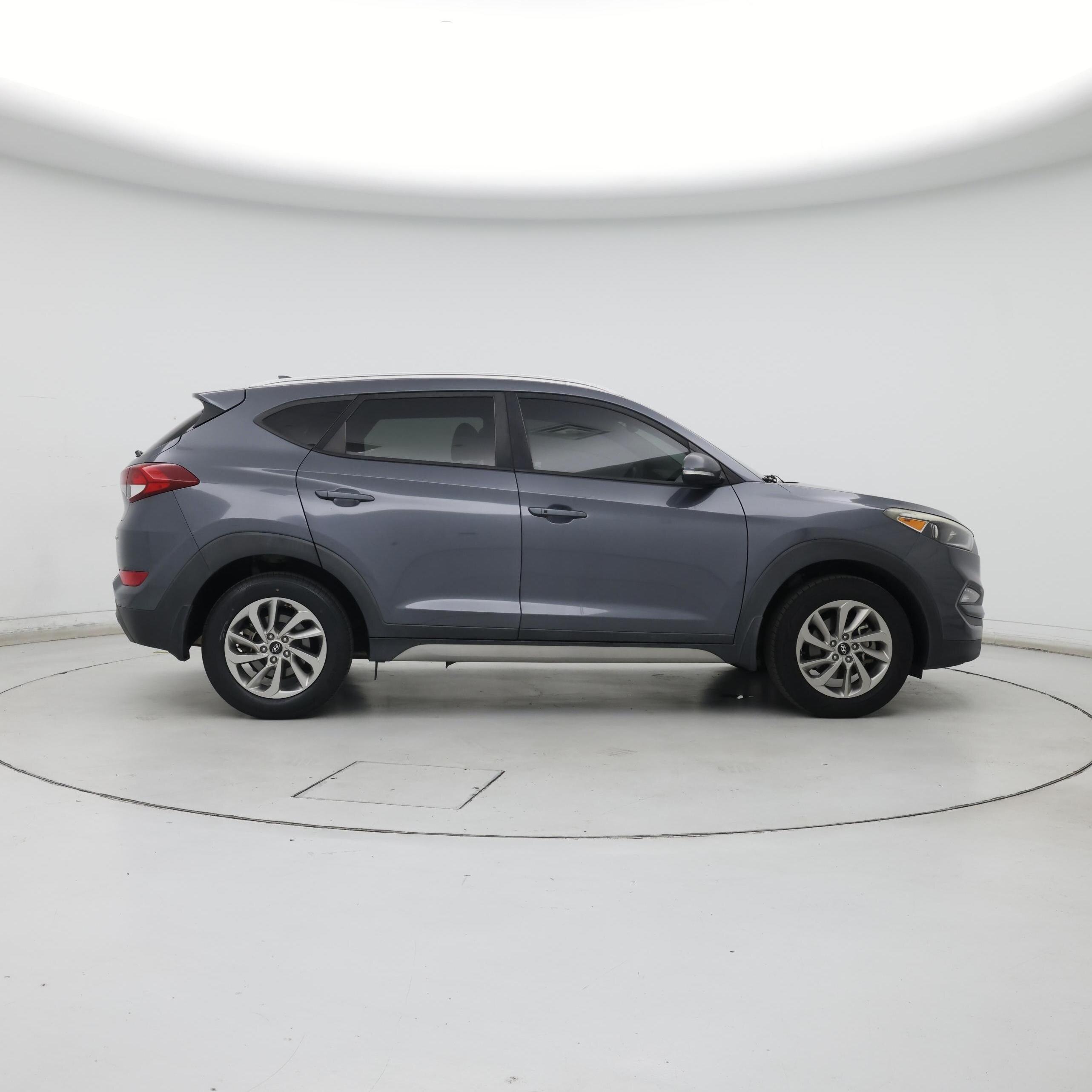 Thumbnail: 2017 Hyundai Tucson - 7
