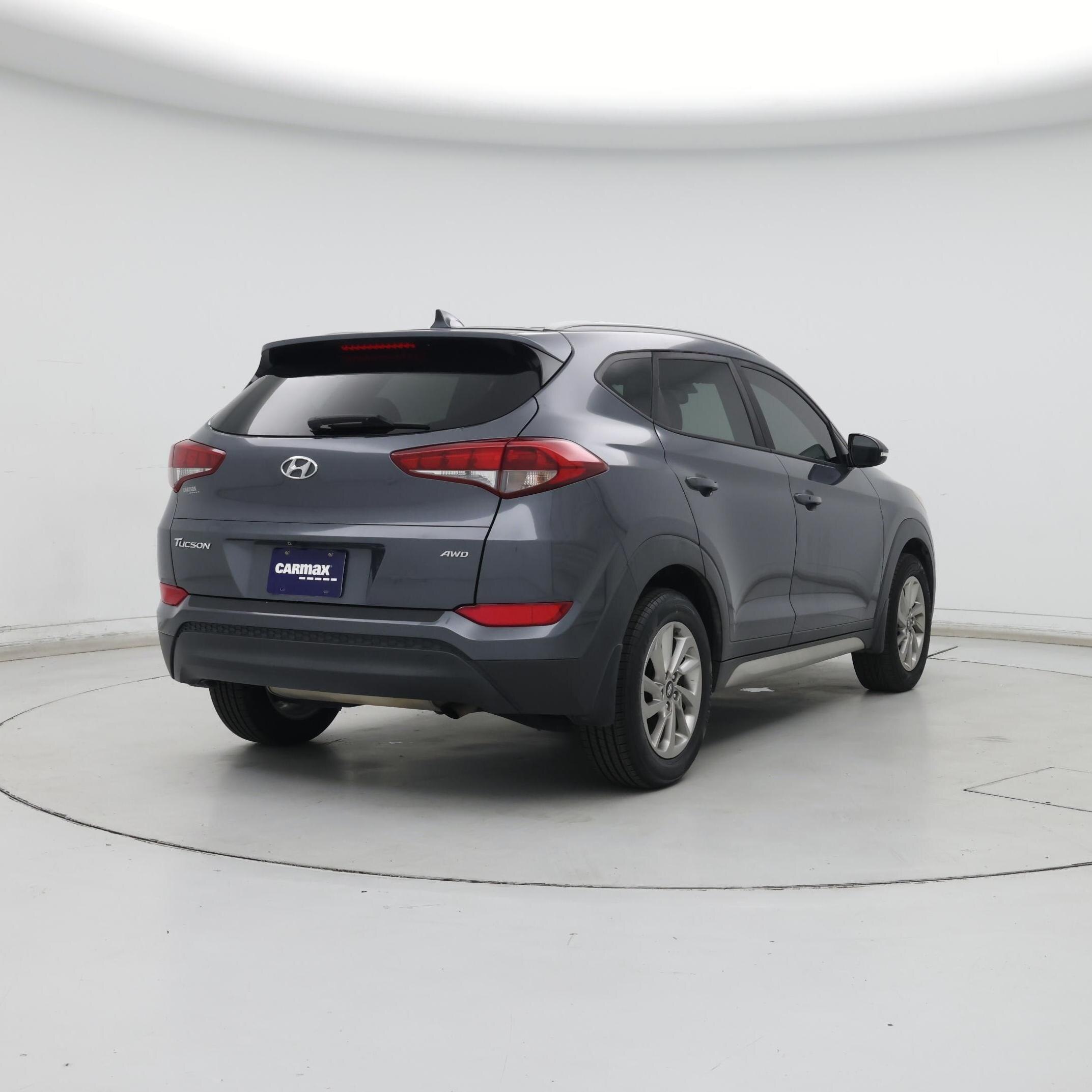 Thumbnail: 2017 Hyundai Tucson - 8