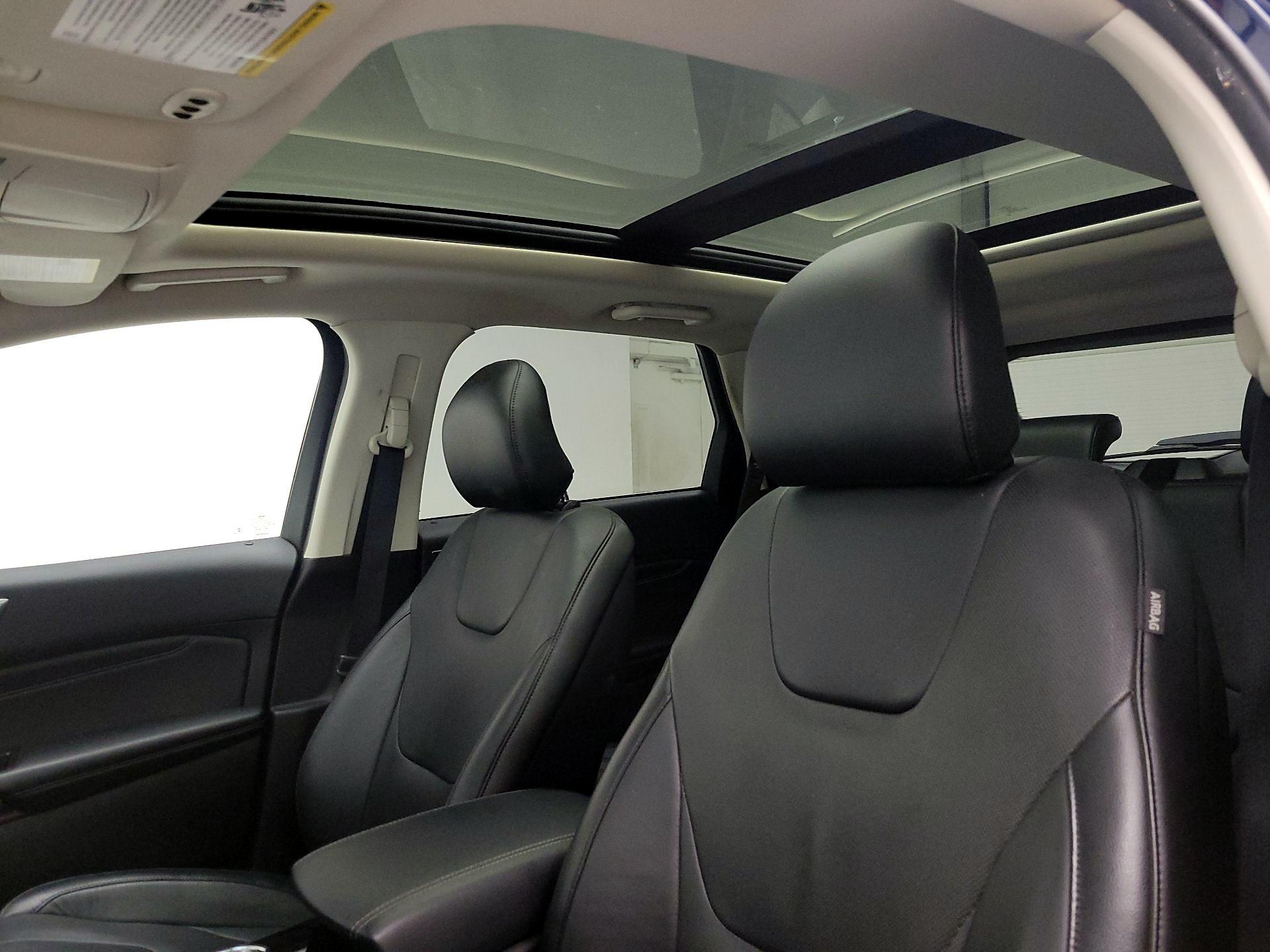 Thumbnail: 2017 Ford Edge - 20