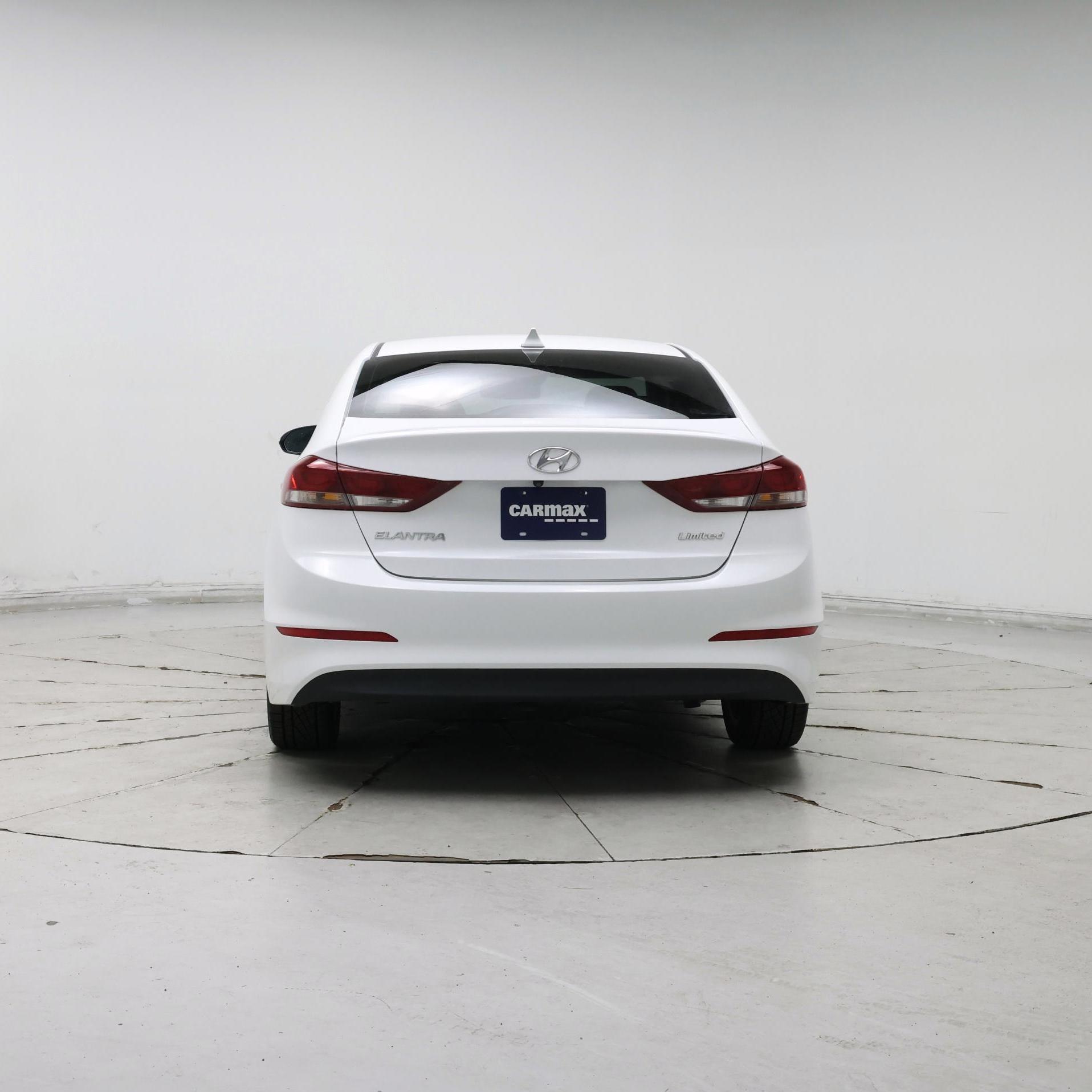 Thumbnail: 2017 Hyundai Elantra - 6