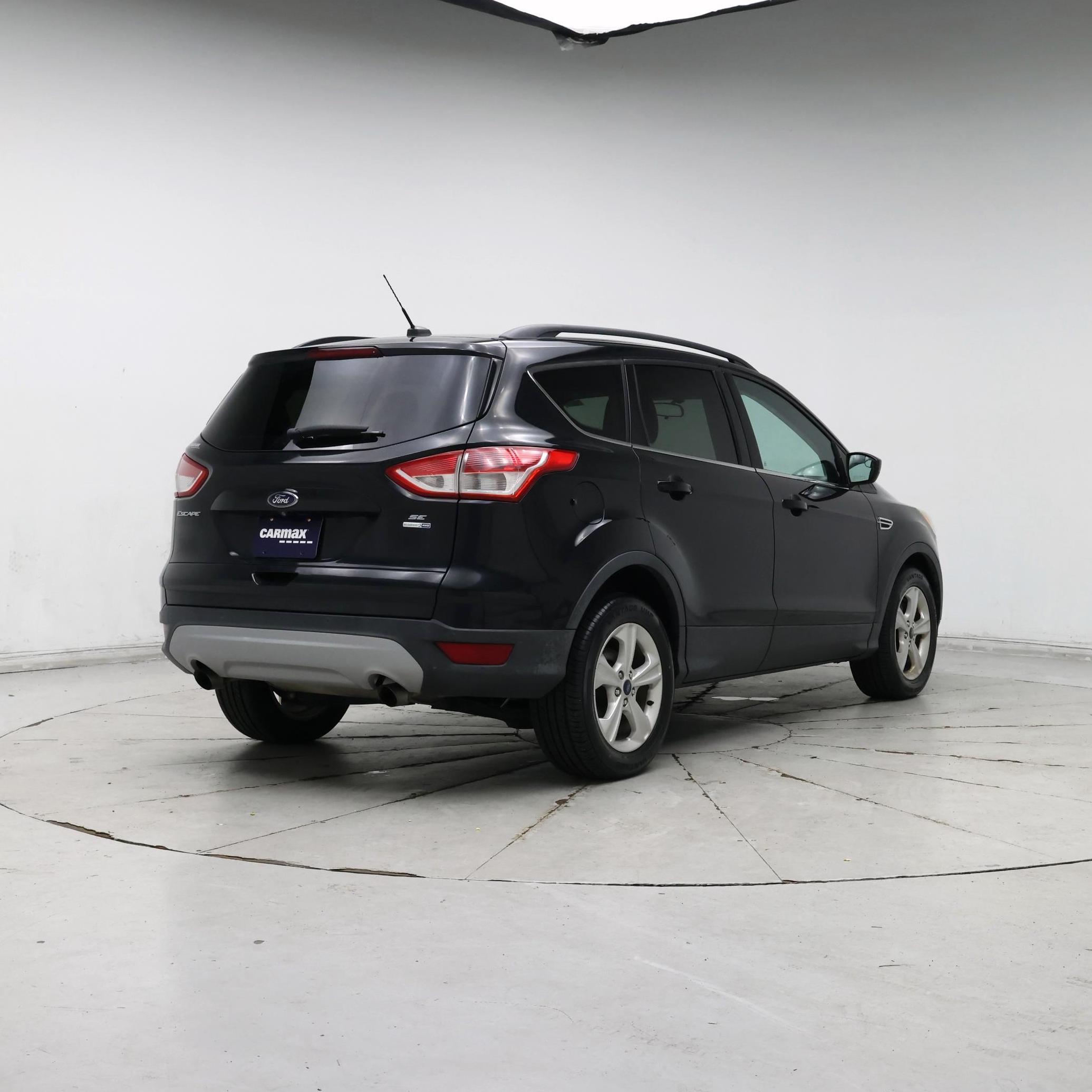 Thumbnail: 2015 Ford Escape - 8