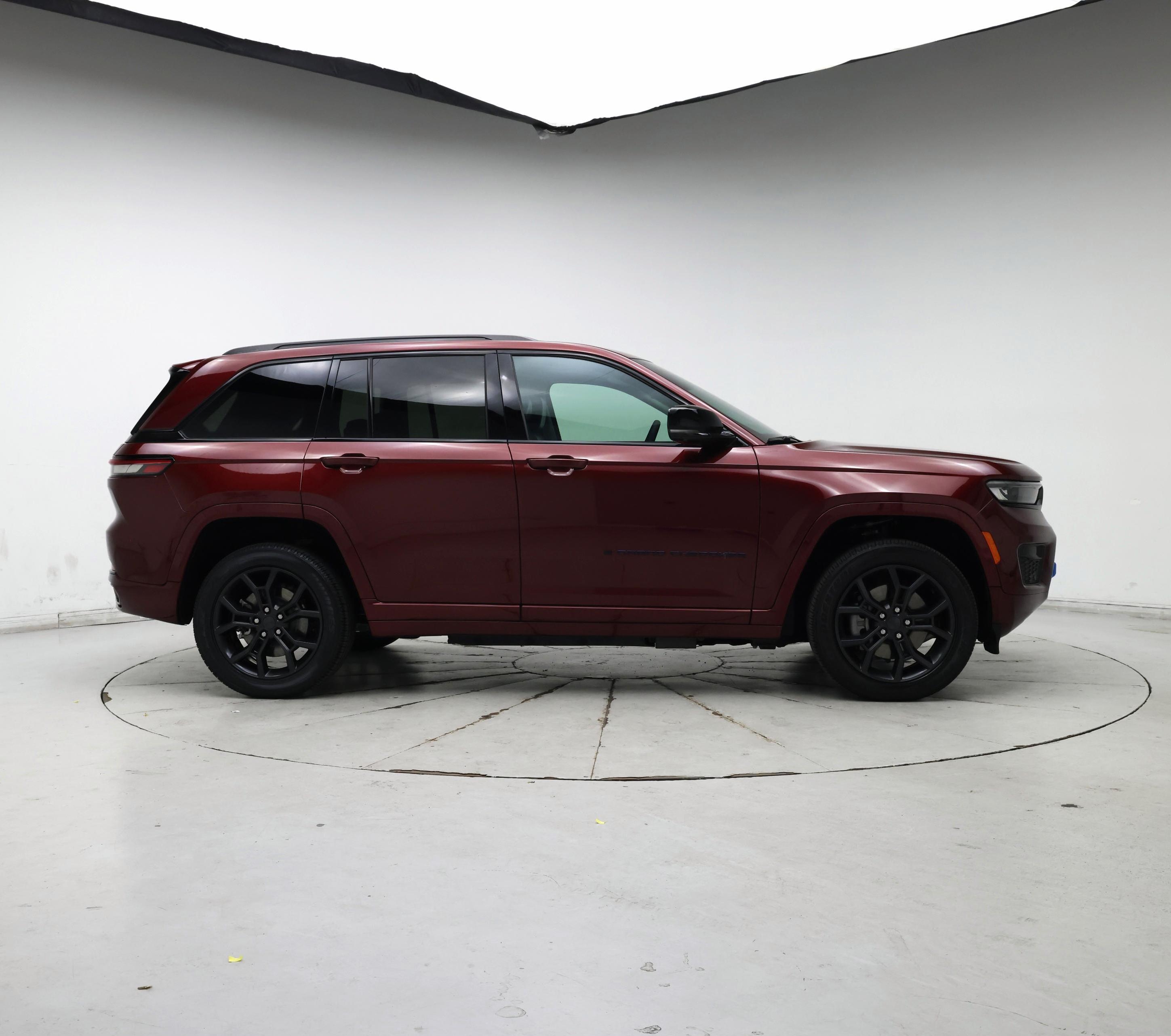 Thumbnail: 2023 Jeep Grand Cherokee - 7