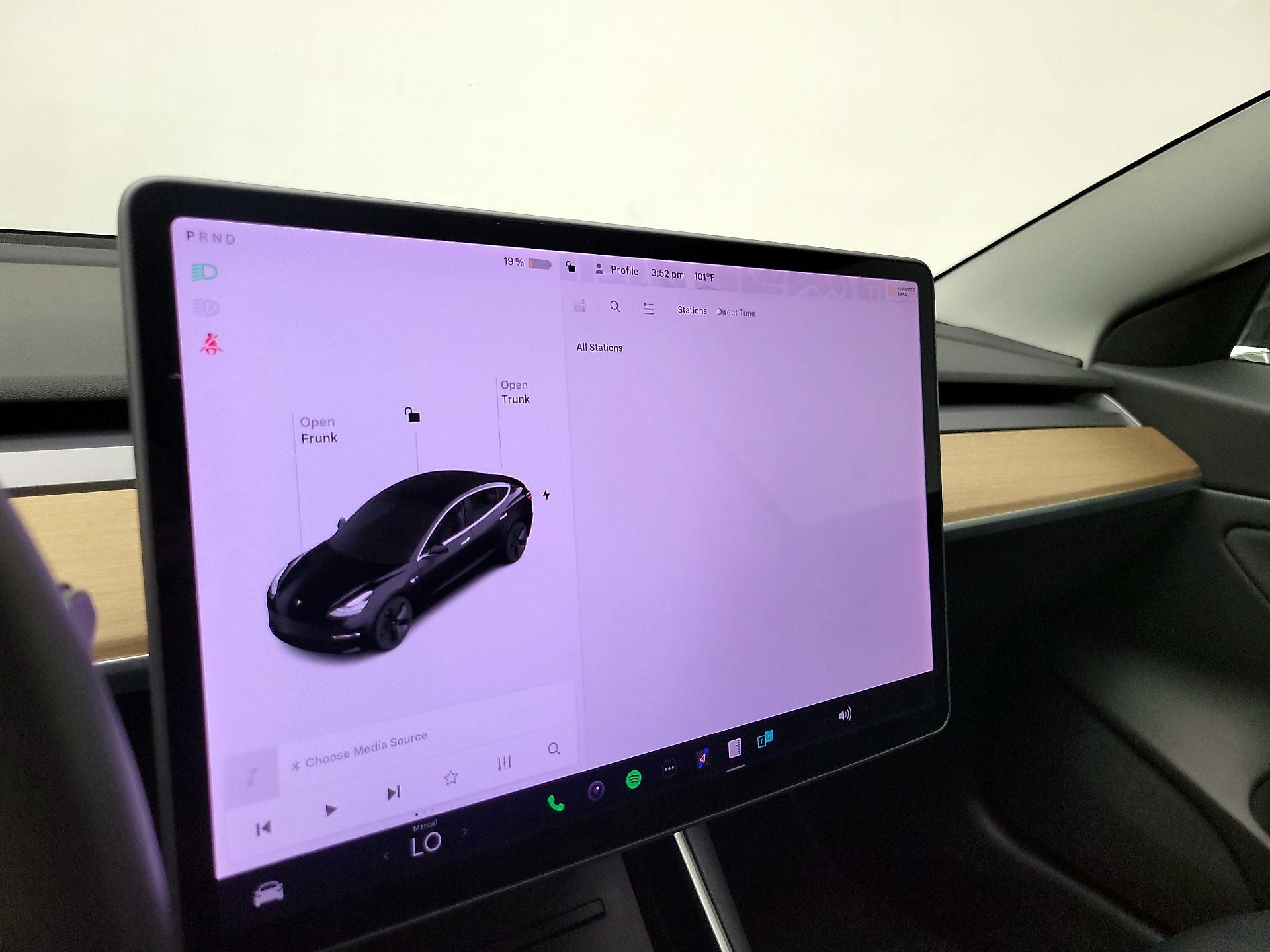 Thumbnail: 2020 Tesla Model 3 - 15