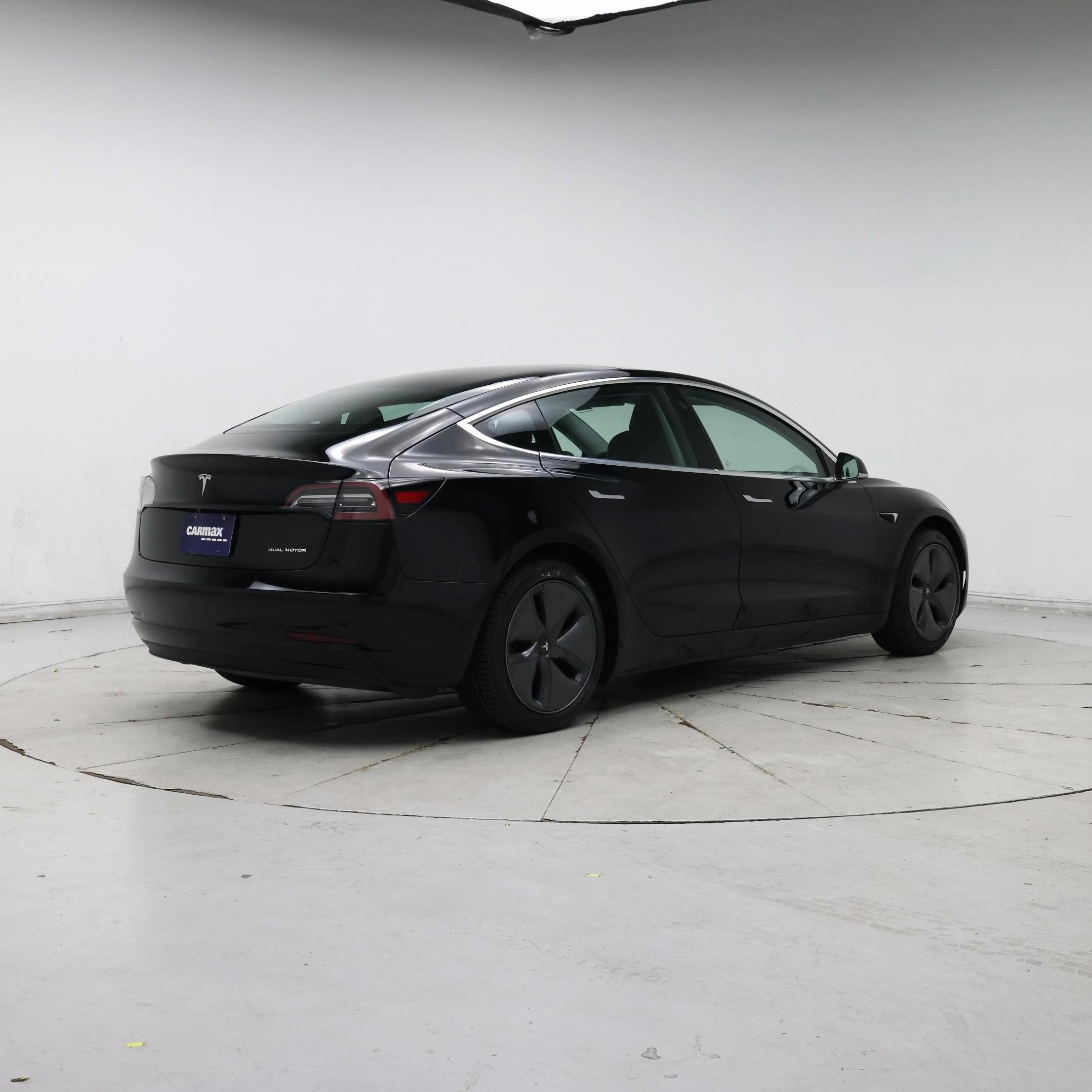 Thumbnail: 2020 Tesla Model 3 - 8