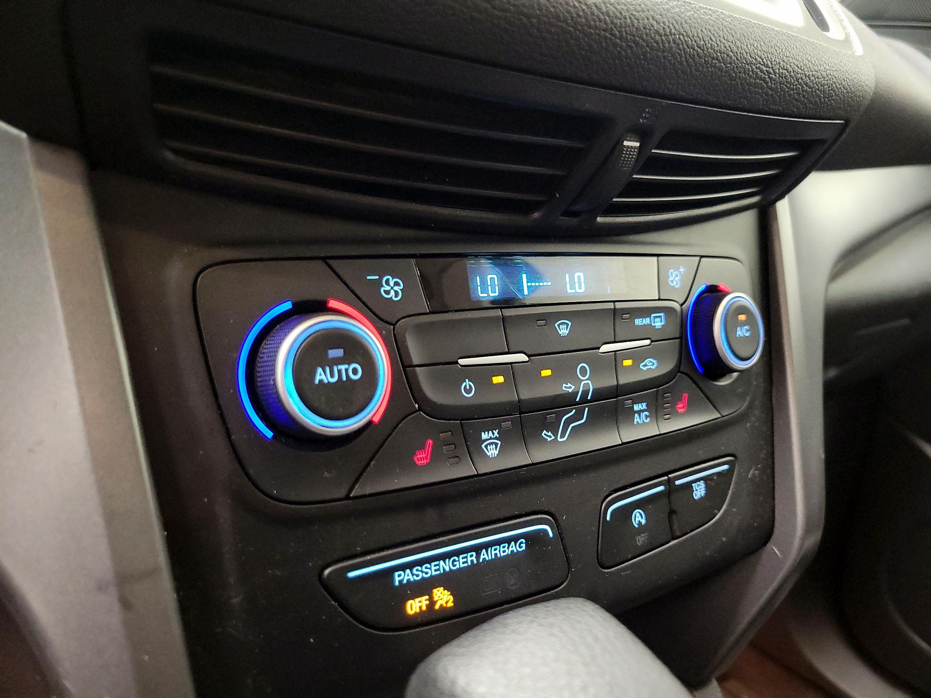 Thumbnail: 2018 Ford Escape - 16
