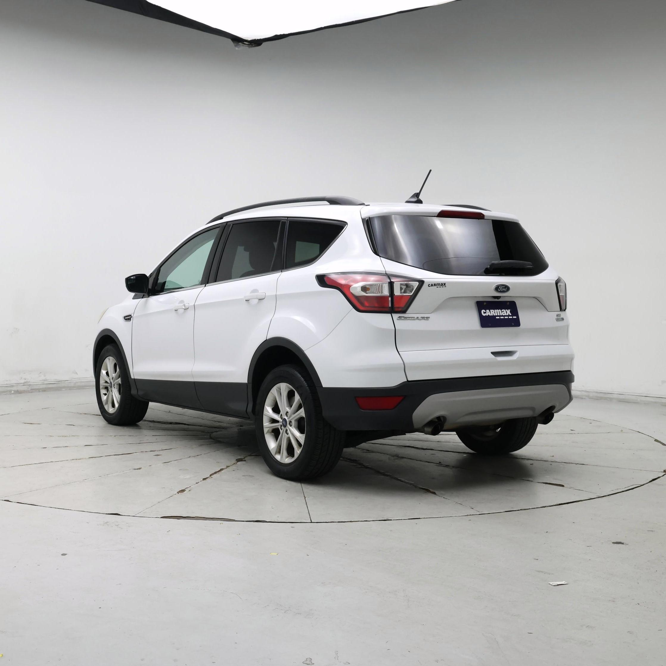Thumbnail: 2018 Ford Escape - 2