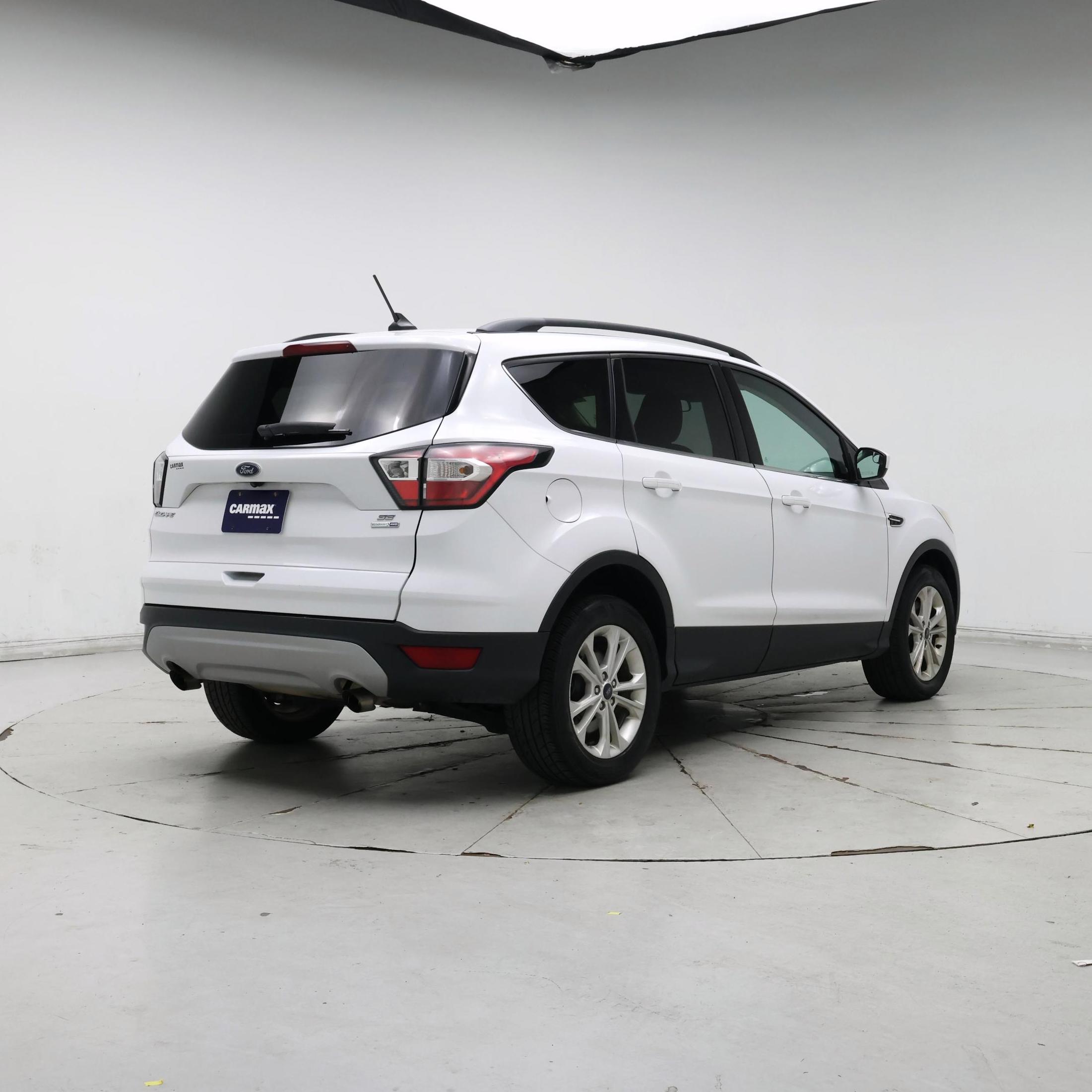 Thumbnail: 2018 Ford Escape - 8