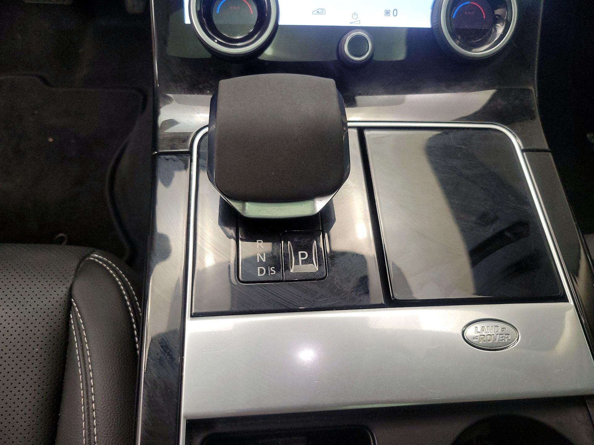 Thumbnail: 2021 Land Rover Range Rover Velar - 18