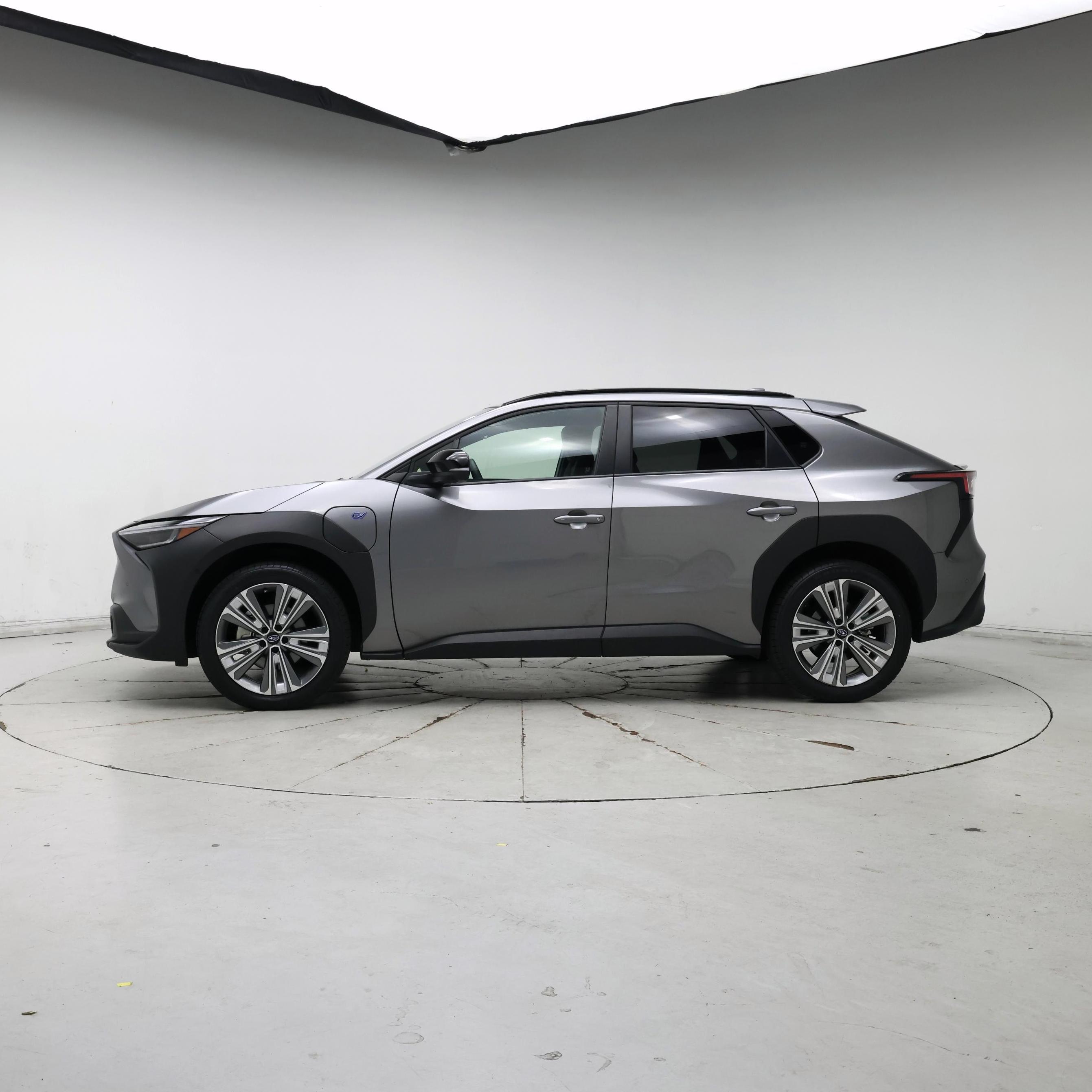 Thumbnail: 2023 Subaru Solterra - 3