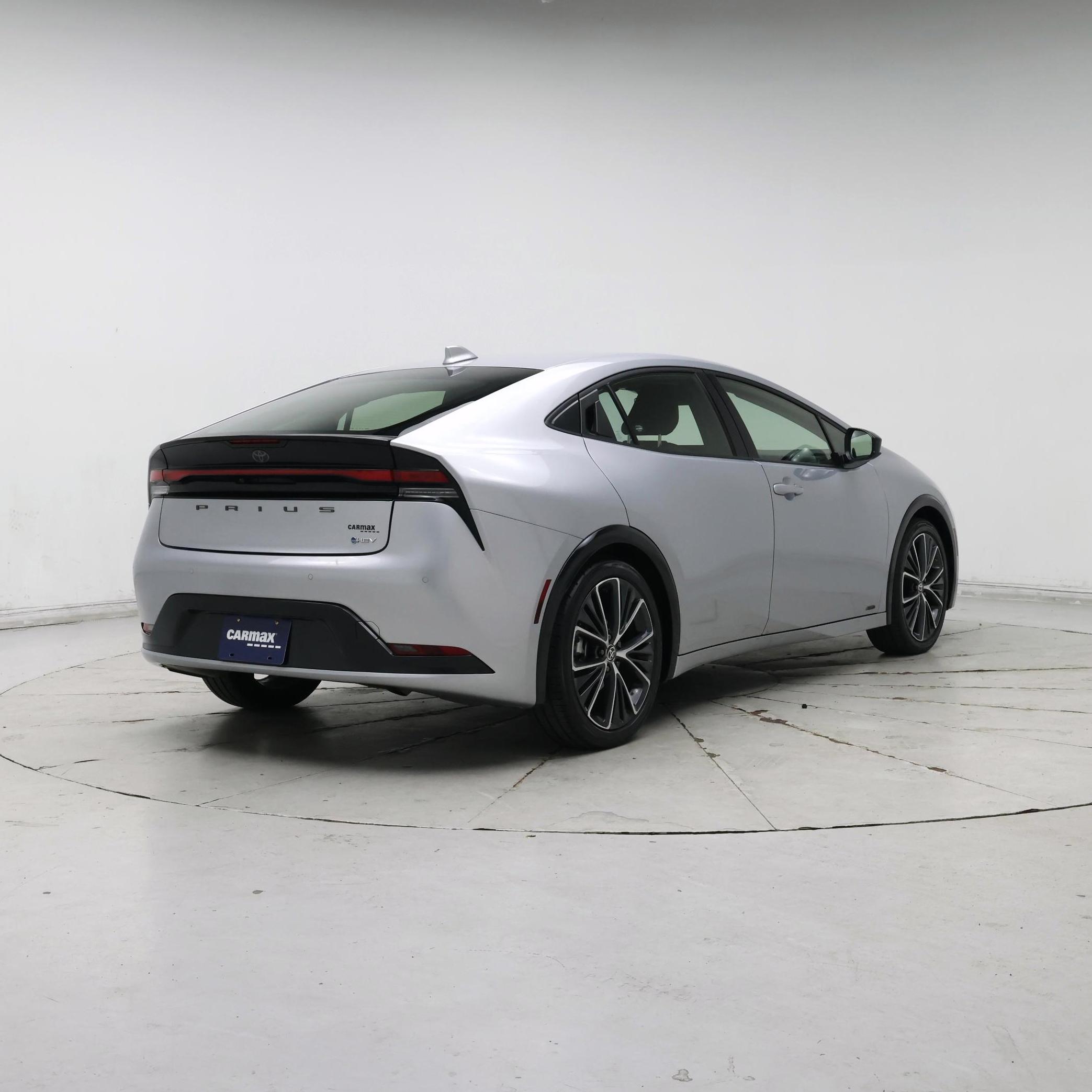 Thumbnail: 2023 Toyota Prius - 8