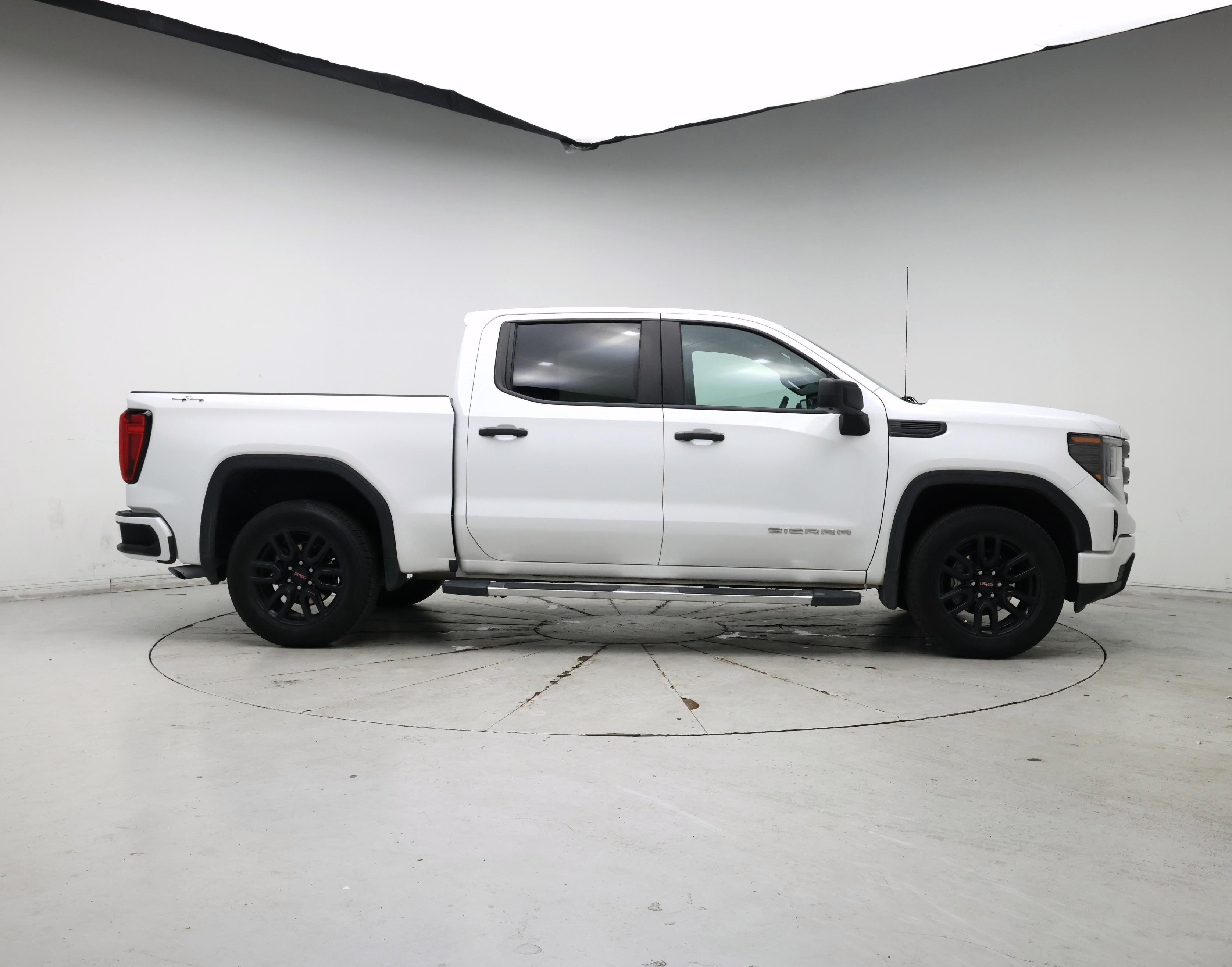 Thumbnail: 2024 GMC Sierra 1500 - 7