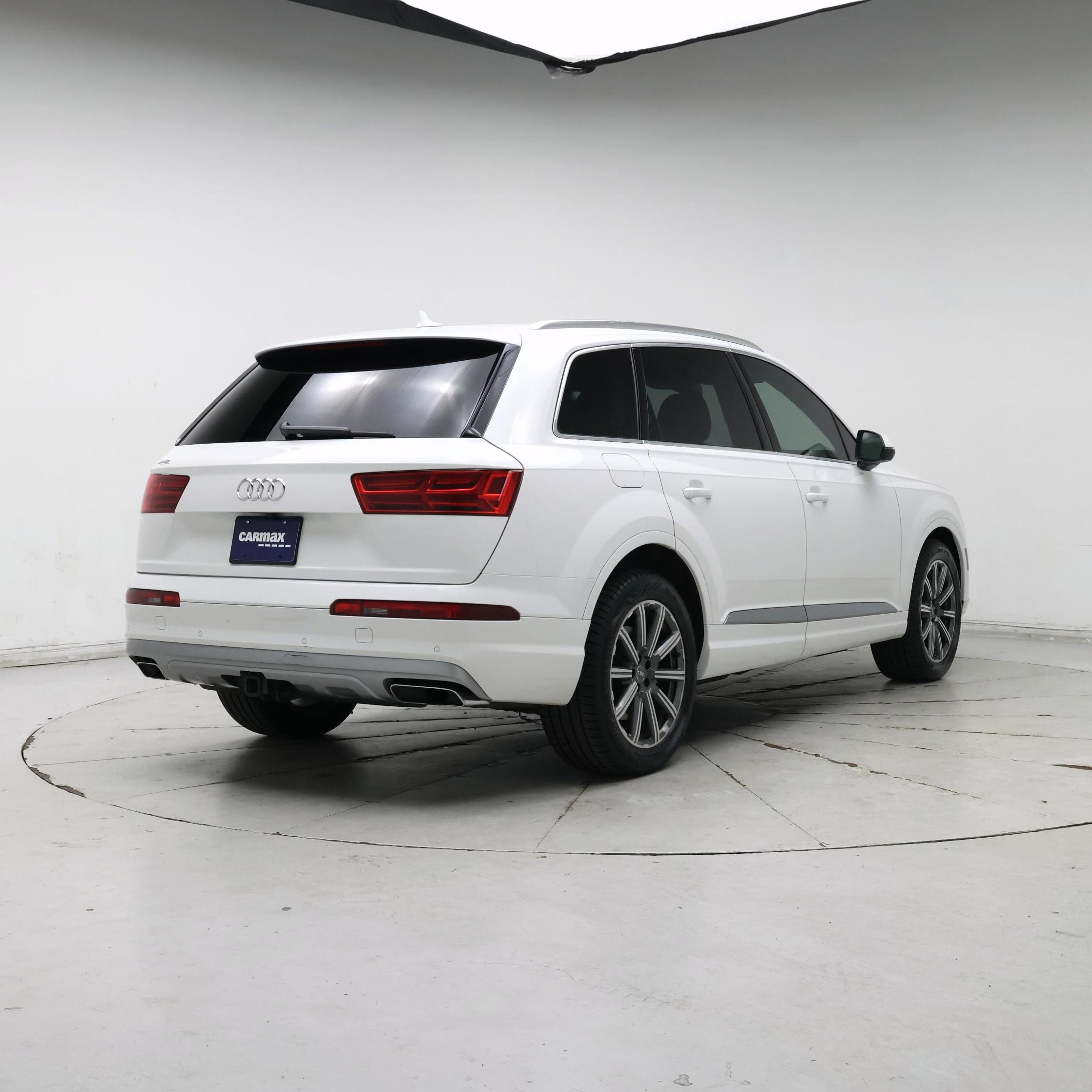 Thumbnail: 2018 Audi Q7 - 8