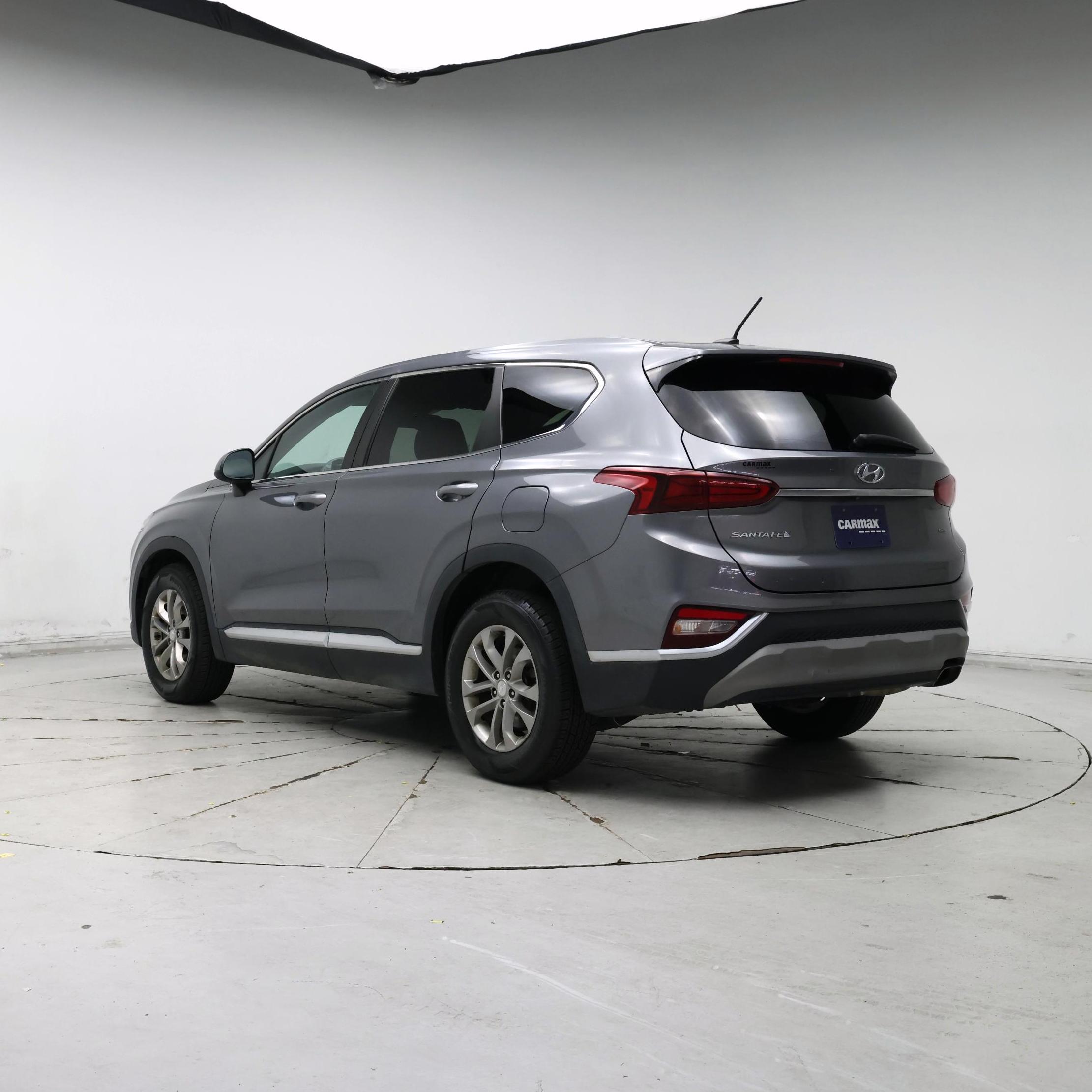 Thumbnail: 2019 Hyundai Santa Fe - 2